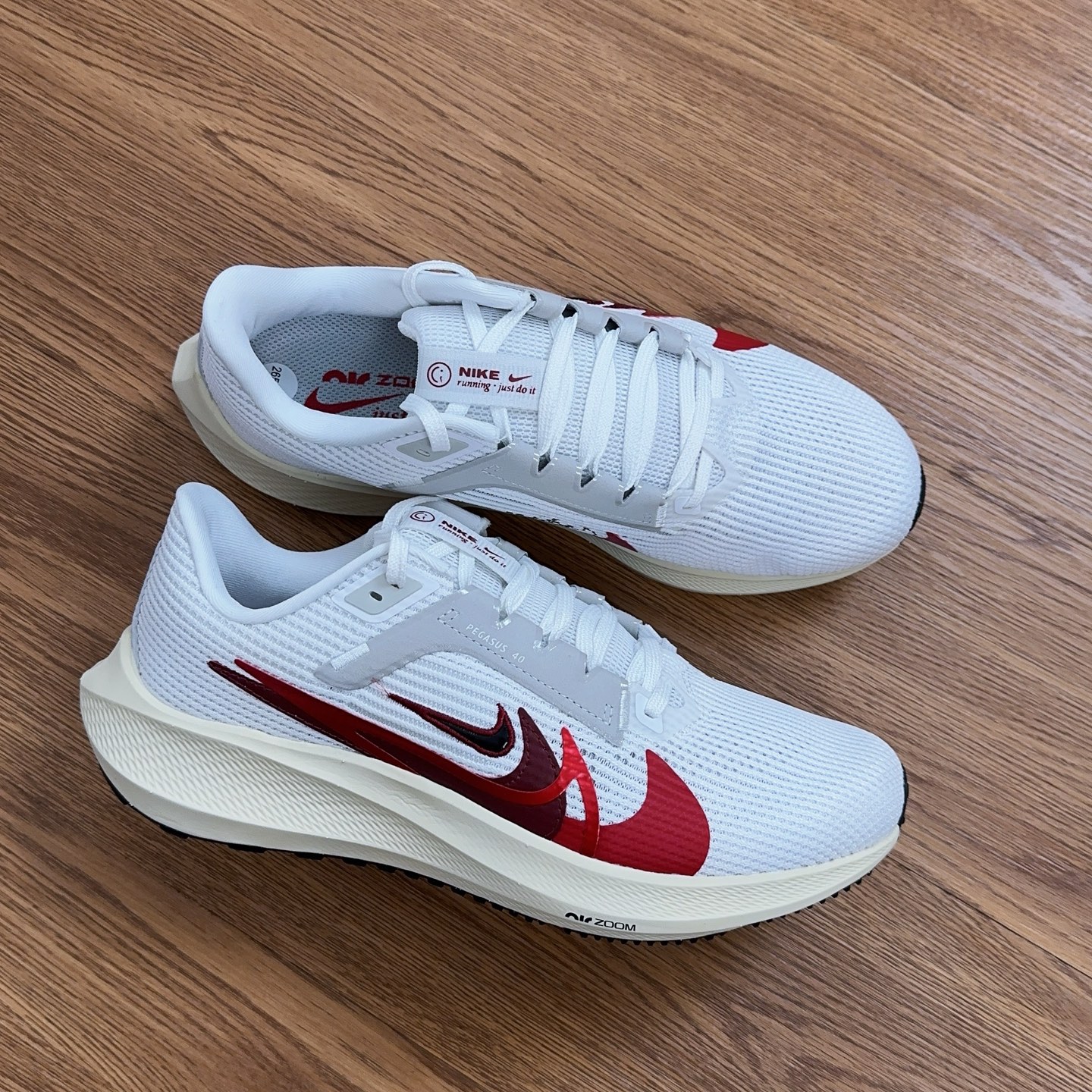 Nike Pegasus 40 Running Shoes - Built-In Air Cushion, Comfort and Performance 10 i1753904561127 1183 0 8