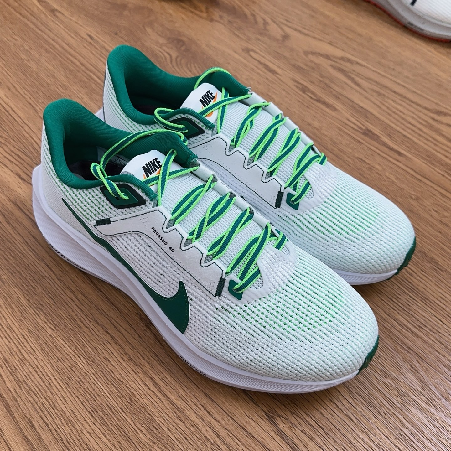 Nike Pegasus 40 Running Shoes with Cushioned Support - Black/White 9 i1753904745684 8119 0 7