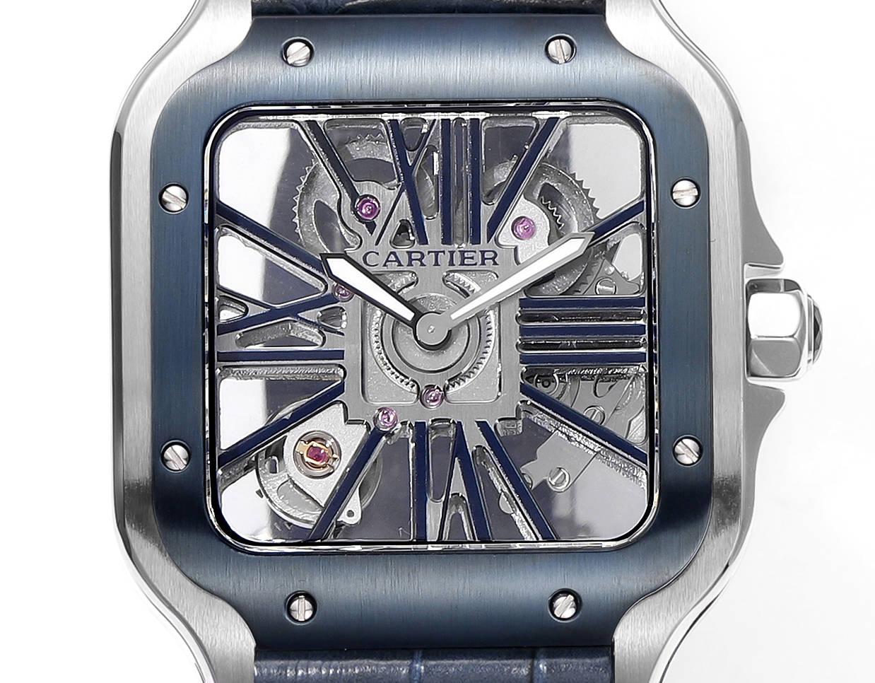 NO:150460,THB Sandus hollow belt quick release series First release Parameters synchronized with genuine product Watch diameter 39.8 mm Movement Swiss Ronda 4S20 modified mechanical movement Case thickness 9.08 mm Dial color Hollow Dial shape Square SKU Black silver silver ring Silver rose ring Silver gold ring Strap is imported Italian calf leather layer The buckle is Cartier original buckle Back transparent back Mirror sapphire mirror pointer blue burning steel blue pointer Black luminous uses imported green light Crown gem inlaid crown, cartier, cowhide19860909THB山度士镂空皮带快拆系列 首发 参数与正品同步 表径39.8毫米 机芯瑞士朗达4S20改制机械款机芯 表壳厚度9.08毫米 表盘颜色镂空 表盘形状方形 SKU黑色银色银圈 银色玫圈 银色金圈 表带采用进口意大利小牛皮层 表扣采用卡地亚原装扣 背透背透 镜面蓝宝石镜面 指针蓝色烧钢蓝指针 黑色款夜光采用进口绿色亮光 表冠宝石镶嵌表冠,,cartier,cowhide,Watch