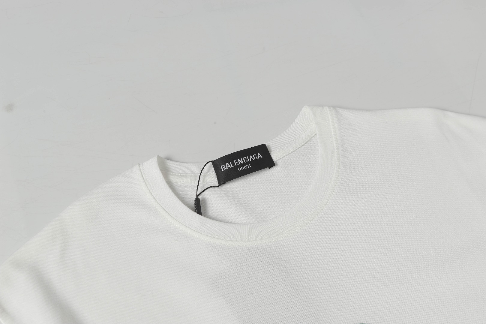 Balenciaga Balenciaga 巴黎世家 迷彩大锁扣拼接压花圆领短袖