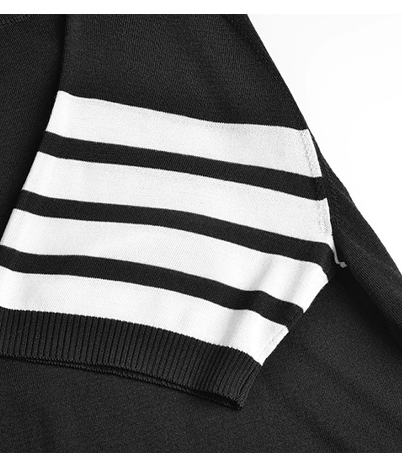 P110THOM BROWNE  独家色系
TB针织羊毛混纺冰丝手感圆领T恤衫半袖四条杠条纹夏季经典款
毛料高支薄款透气舒适高柔软度 袖口下摆纹路清晰 高清还原细节
采用定织羊毛混纺高支混纺而成  生产采用进口针织设备织成 针距细密 走线整齐 
毛料不起球不掉色  开叉处采用贝壳扣
意大利制造高品质版本 

发货三标齐 +男女同款
尺码：01234
颜色：白色黑色浅灰