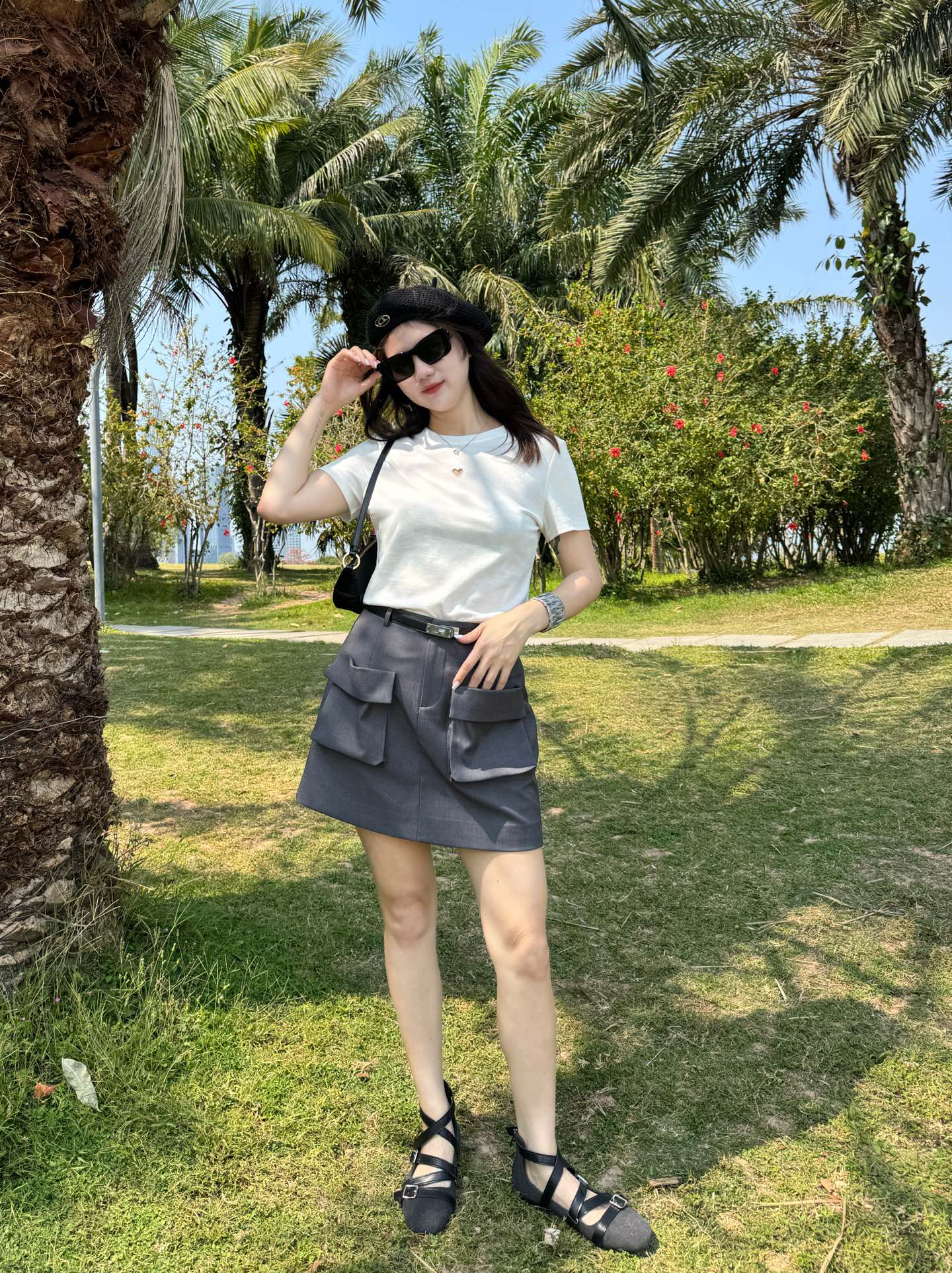 YSL 25 Summer Season New Female Suit with High-End Quality and Big Pocket Skirts - 图片 3