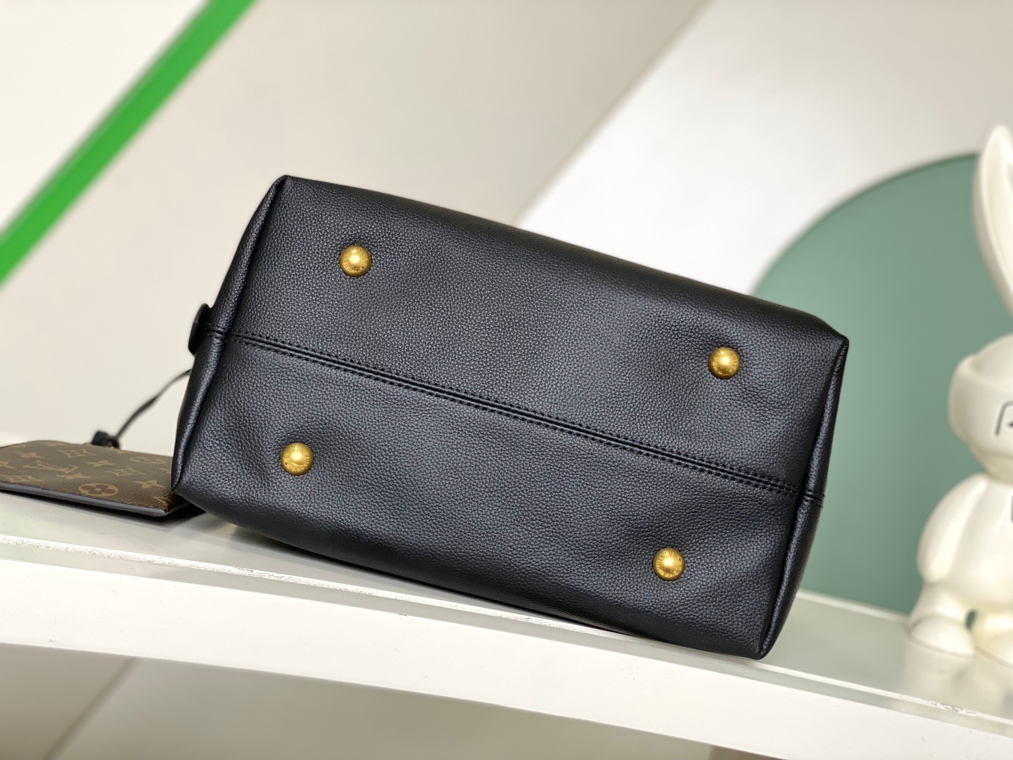 【海原外‬单 独实家‬拍 动态芯片】【Low Key Hobo 中号手袋】M24856 黑色 m2497