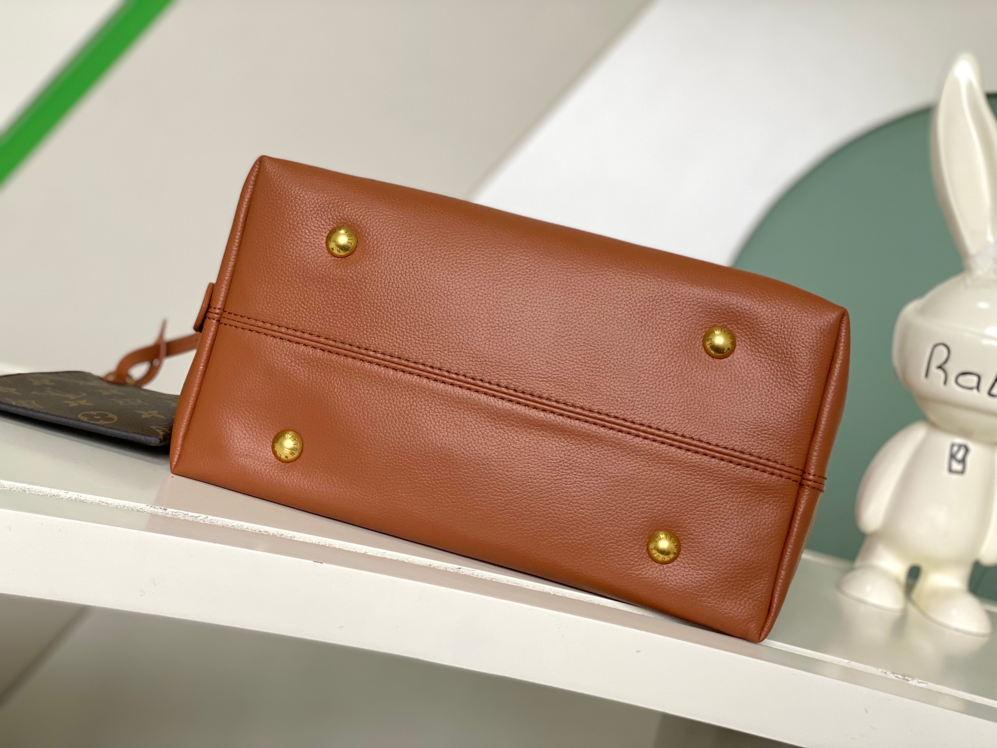 【海原外‬单 独实家‬拍 动态芯片】【Low Key Hobo 中号手袋】M24856 黑色 m2497