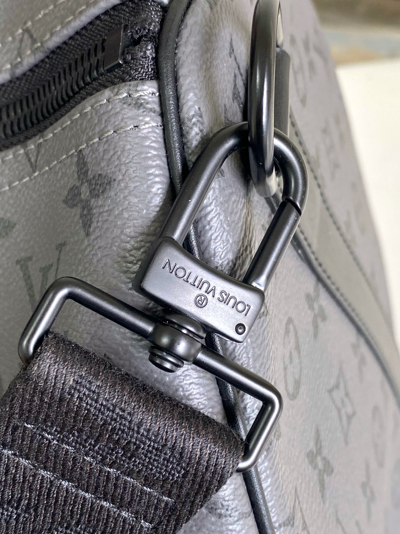 【海原外‬单 独实家‬拍 动态芯片版】M11480银花/拼浅蓝
【Keepall Bandoulière