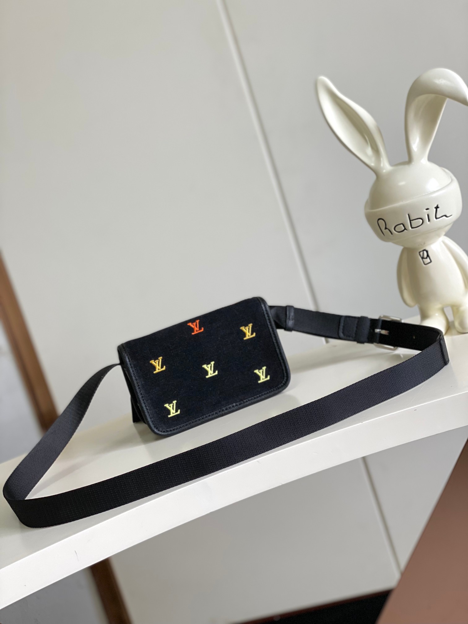 Louis Vuitton Bosphore Mini Bag, Black, 19x12x7cm, Adjustable Strap 4 a1754902384088 4086