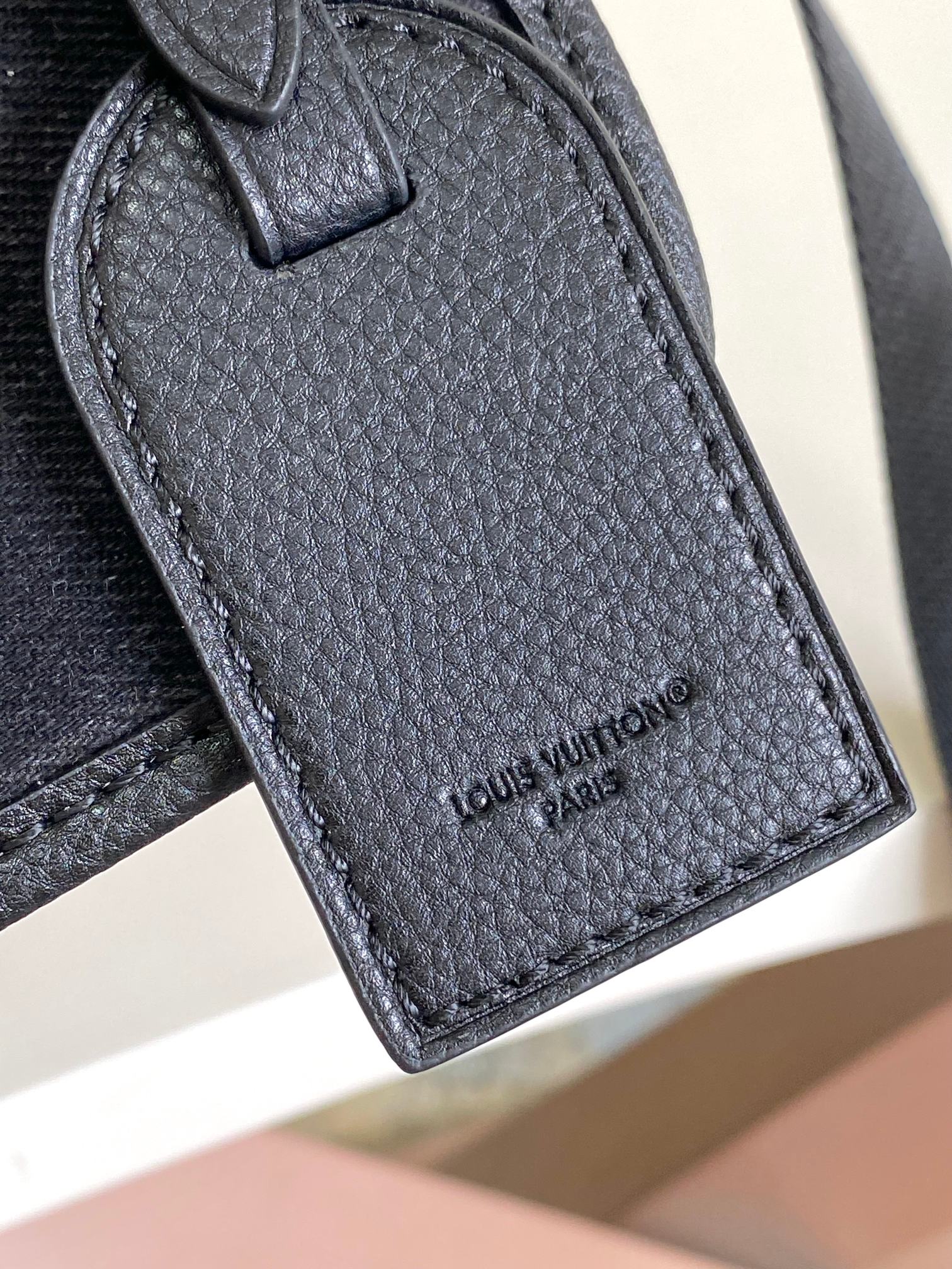 Louis Vuitton Bosphore Mini Bag, Black, 19x12x7cm, Adjustable Strap 8 a1754902386269 1452