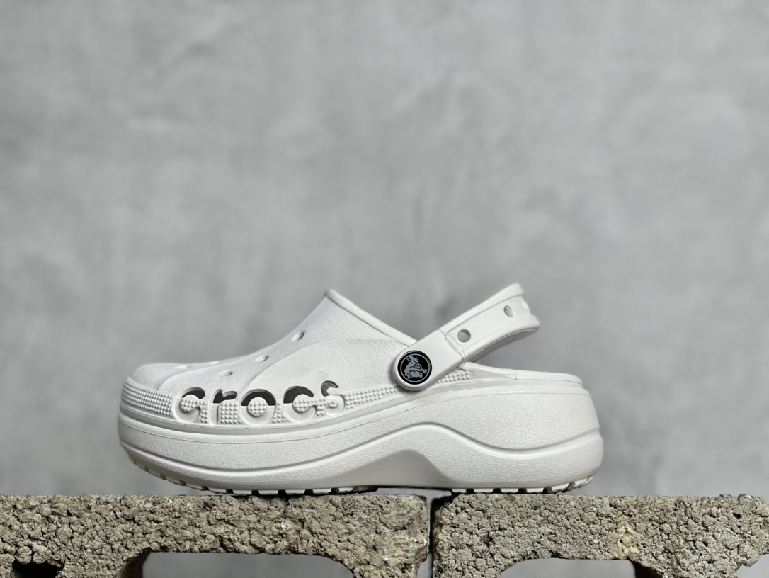 120 Crocs 卡骆驰 Baya Platform Clog 贝雅云彩洞洞鞋 厚底沙滩鞋凉鞋 透明防水袋包装