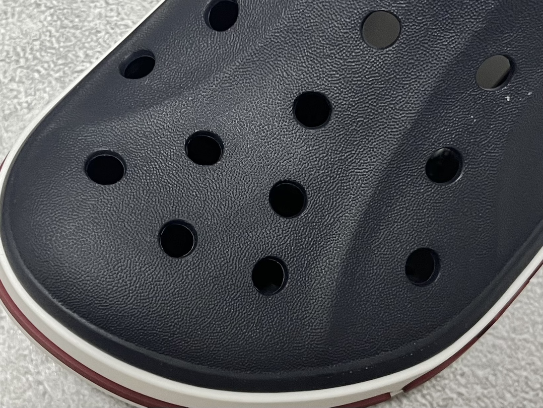100  Crocs 卡骆驰 Bavaband沙滩洞洞 运动凉鞋 贝雅  透明防水袋包装