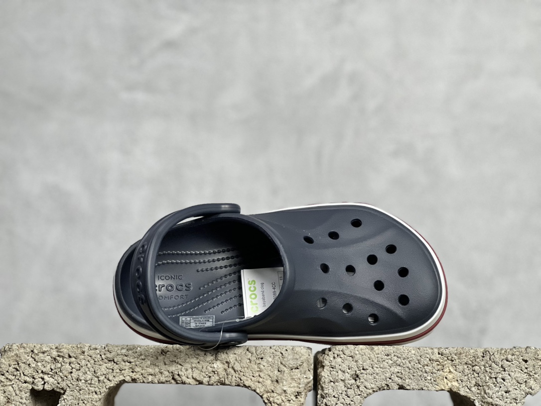 100  Crocs 卡骆驰 Bavaband沙滩洞洞 运动凉鞋 贝雅  透明防水袋包装