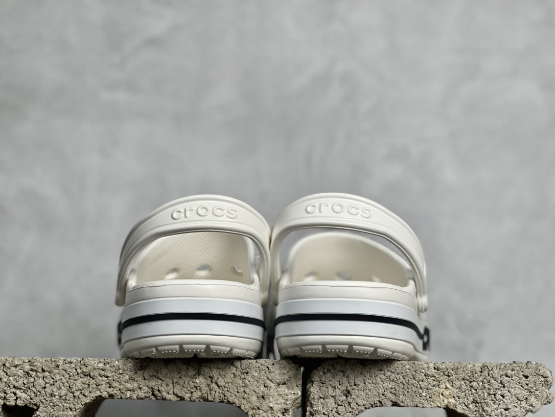 100  Crocs 卡骆驰 Bavaband沙滩洞洞 运动凉鞋 贝雅  透明防水袋包装