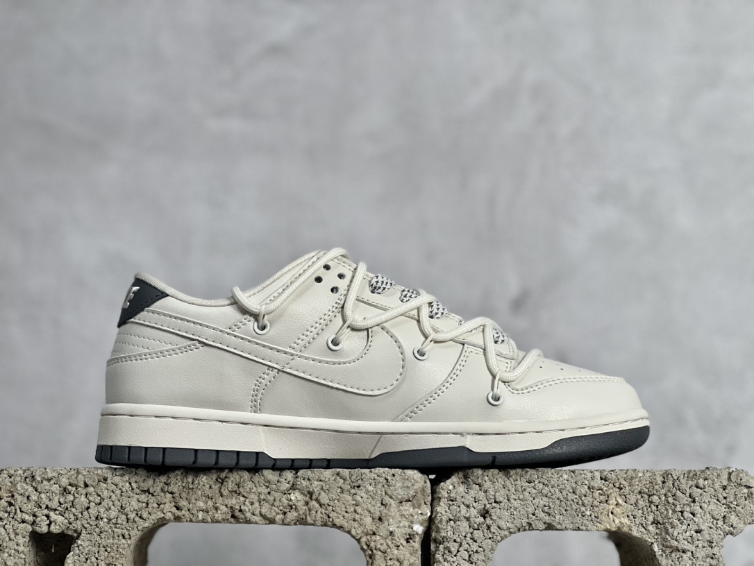 [AJ Men