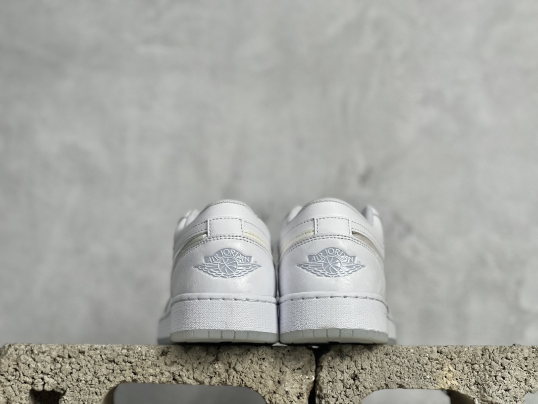 特价放店私福利特价专供平台专供奥莱正品订单AirJordan1Low/Mid16色不流通安福市场的东西播