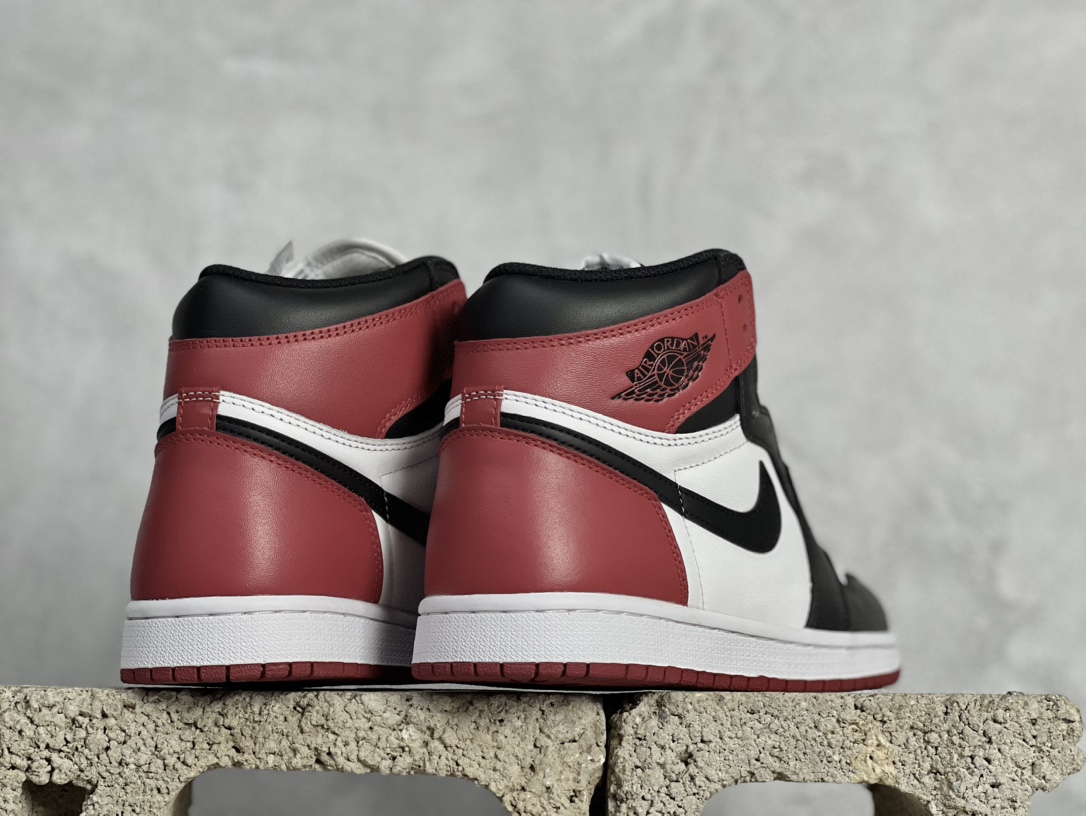 福利AirJordan1RetroHighOGAJ1黑脚趾高帮篮球鞋555088-125#最具性价比用料