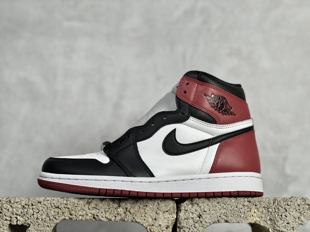 福利AirJordan1RetroHighOGAJ1黑脚趾高帮篮球鞋555088-125#最具性价比用料