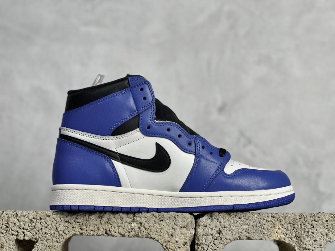 福利AirJordan1OGAJ1乔1小闪电黑白蓝555088-403尺码40.444.545