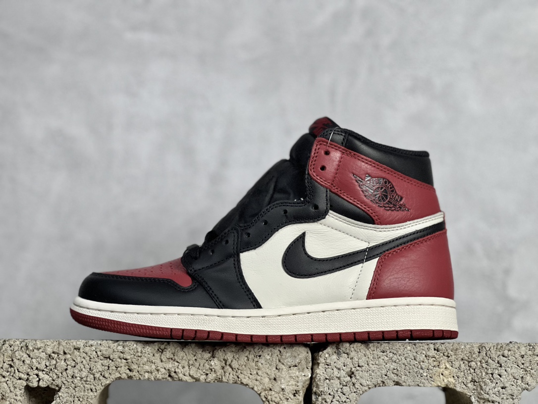 福利AirJordan1RetroHighOGAJ1乔1黑红脚趾高帮篮球鞋555088-610#最具性价