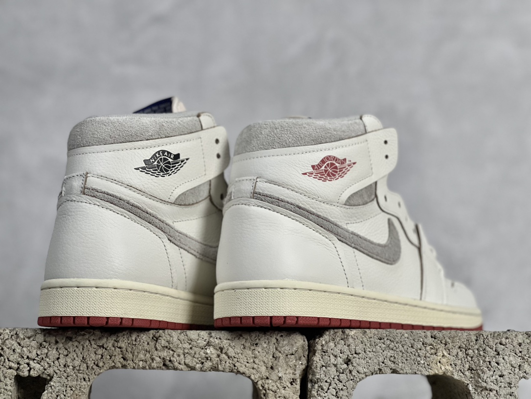 AirJordanAJ1RetroHigh全套原纸板楦头开发原厂特供皮料加持确保原汁原味完美呈现一代版型