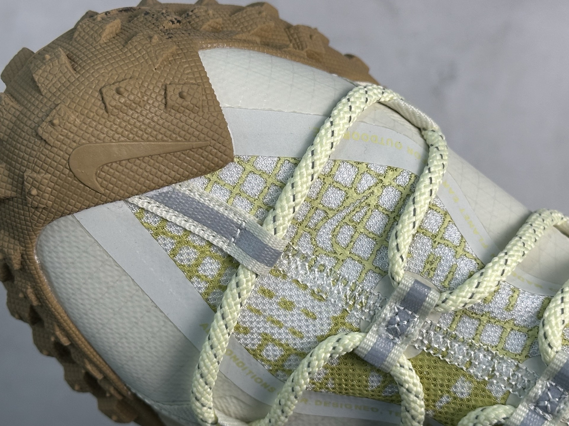 Nk ACG Mountain Fly Low GTX SE 户外登山运动鞋 DD2861-002-莆田鞋,莆田鞋货源,高仿鞋,高仿鞋货源,安福档口,莆田高仿鞋,莆田鞋批发,高仿鞋批发,莆田高仿运动鞋,高仿运动鞋,莆田运动鞋 Nk ACG Mountain Fly Low GTX SE 户外登山运动鞋 DD2861-002