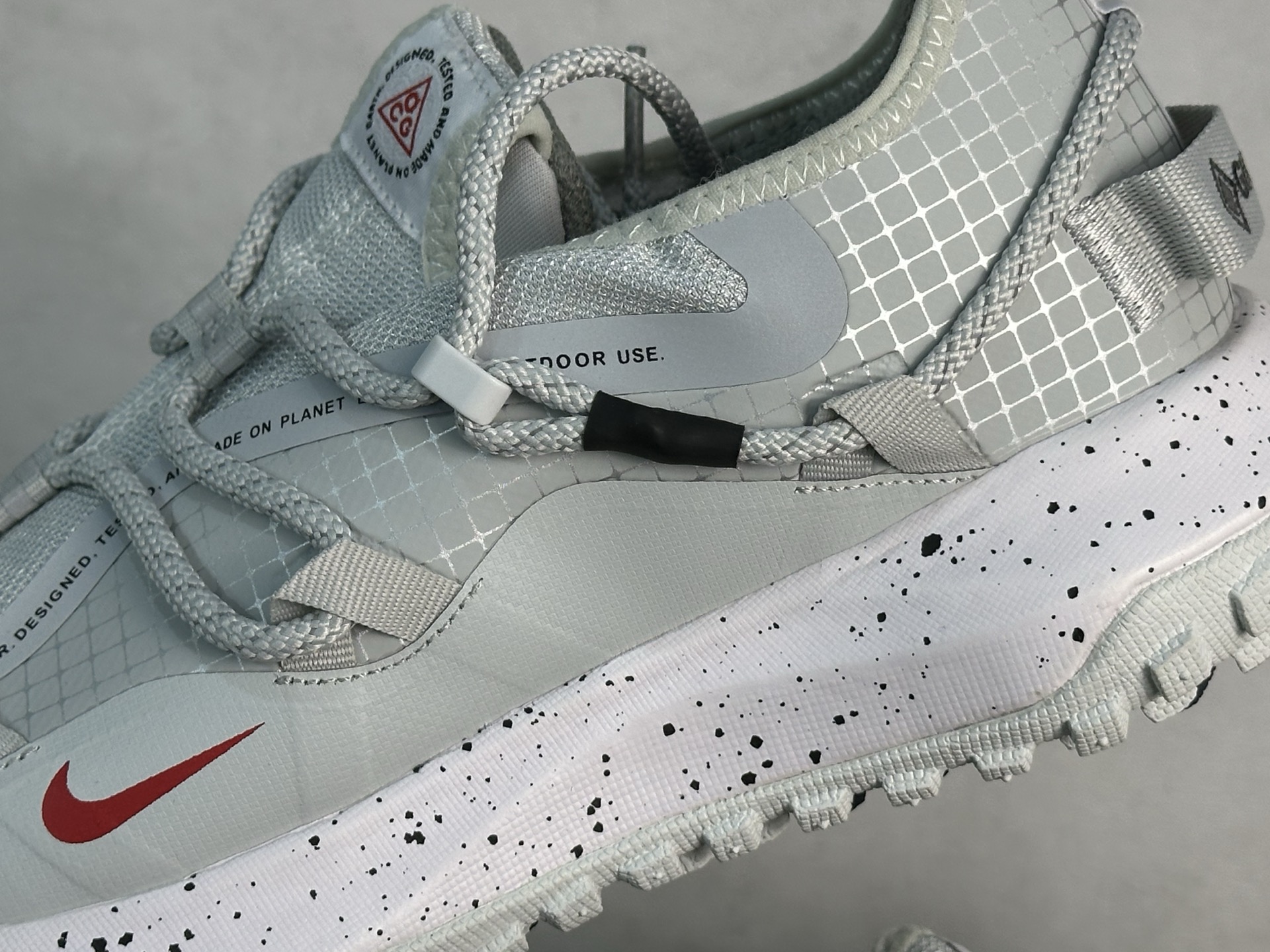 Nk ACG Mountain Fly Low GTX SE 户外登山运动鞋 DX6675-001-莆田鞋,莆田鞋货源,高仿鞋,高仿鞋货源,安福档口,莆田高仿鞋,莆田鞋批发,高仿鞋批发,莆田高仿运动鞋,高仿运动鞋,莆田运动鞋 Nk ACG Mountain Fly Low GTX SE 户外登山运动鞋 DX6675-001