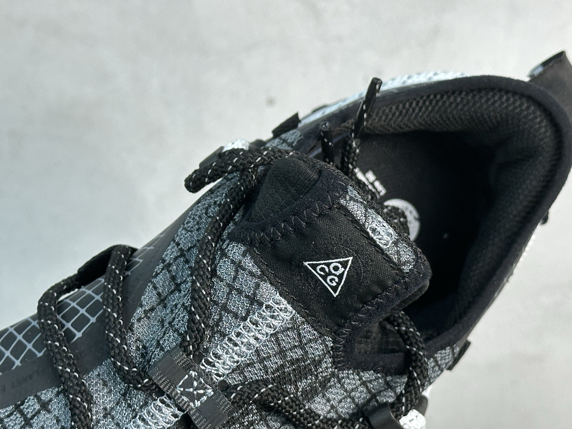 Nk ACG Mountain Fly Low GTX SE 户外登山运动鞋 DC9554-500-莆田鞋,莆田鞋货源,高仿鞋,高仿鞋货源,安福档口,莆田高仿鞋,莆田鞋批发,高仿鞋批发,莆田高仿运动鞋,高仿运动鞋,莆田运动鞋 Nk ACG Mountain Fly Low GTX SE 户外登山运动鞋 DC9554-500