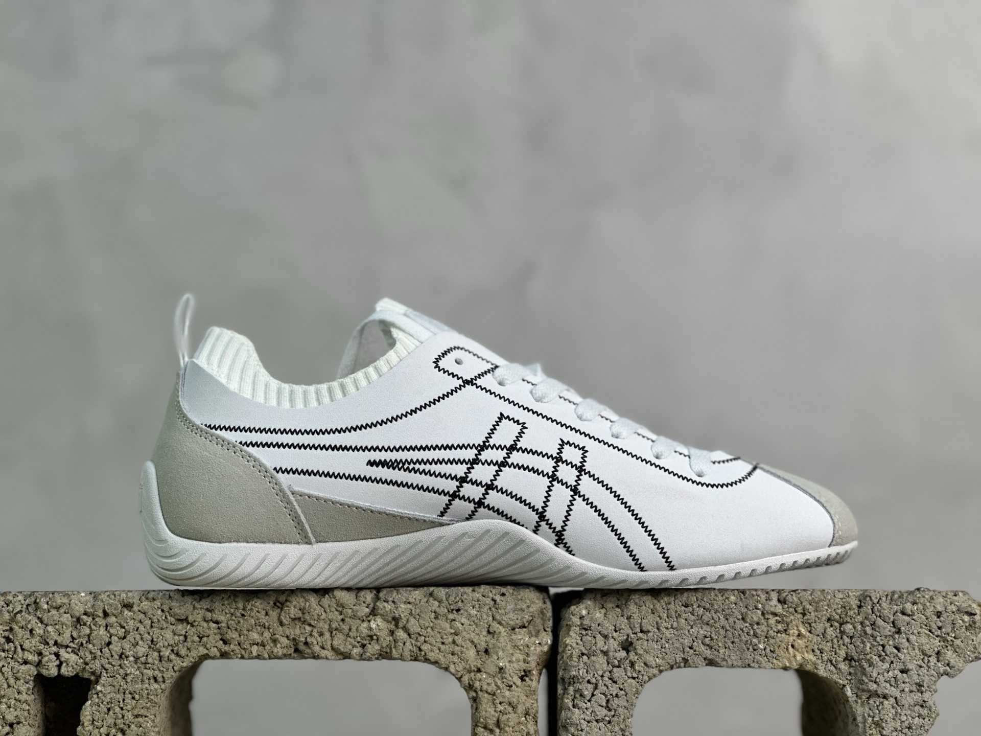 Onitsuka Tiger鬼塚虎 Sclaw