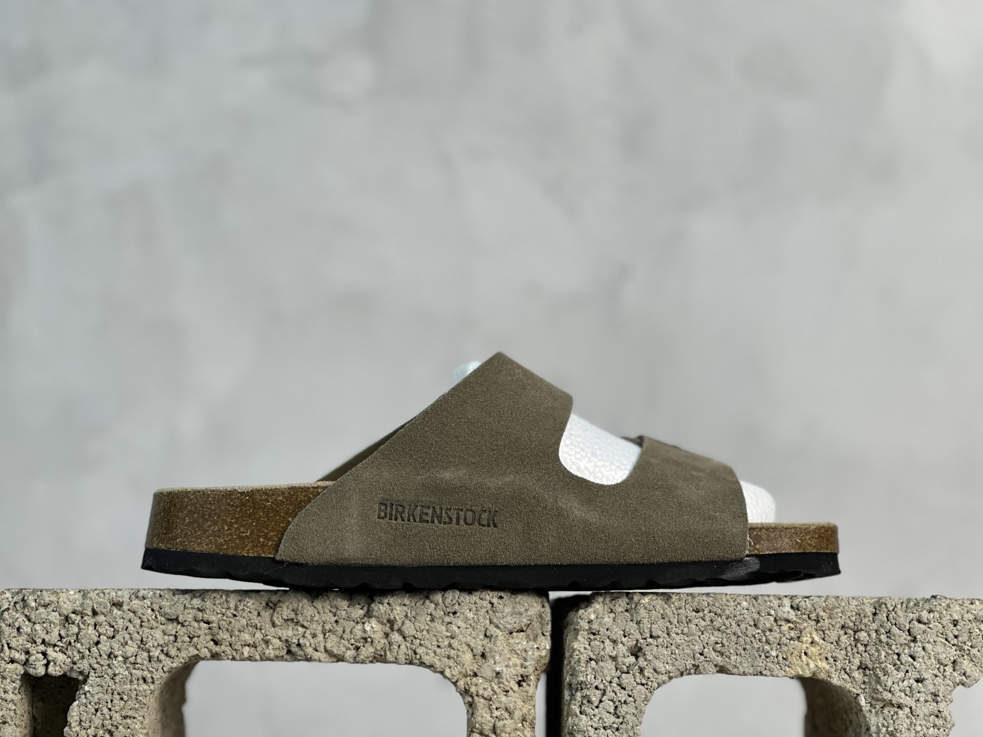 
莞产原厂 博肯Birkenstock Arizona Sandals Suede 亚利桑那系列双搭扣可