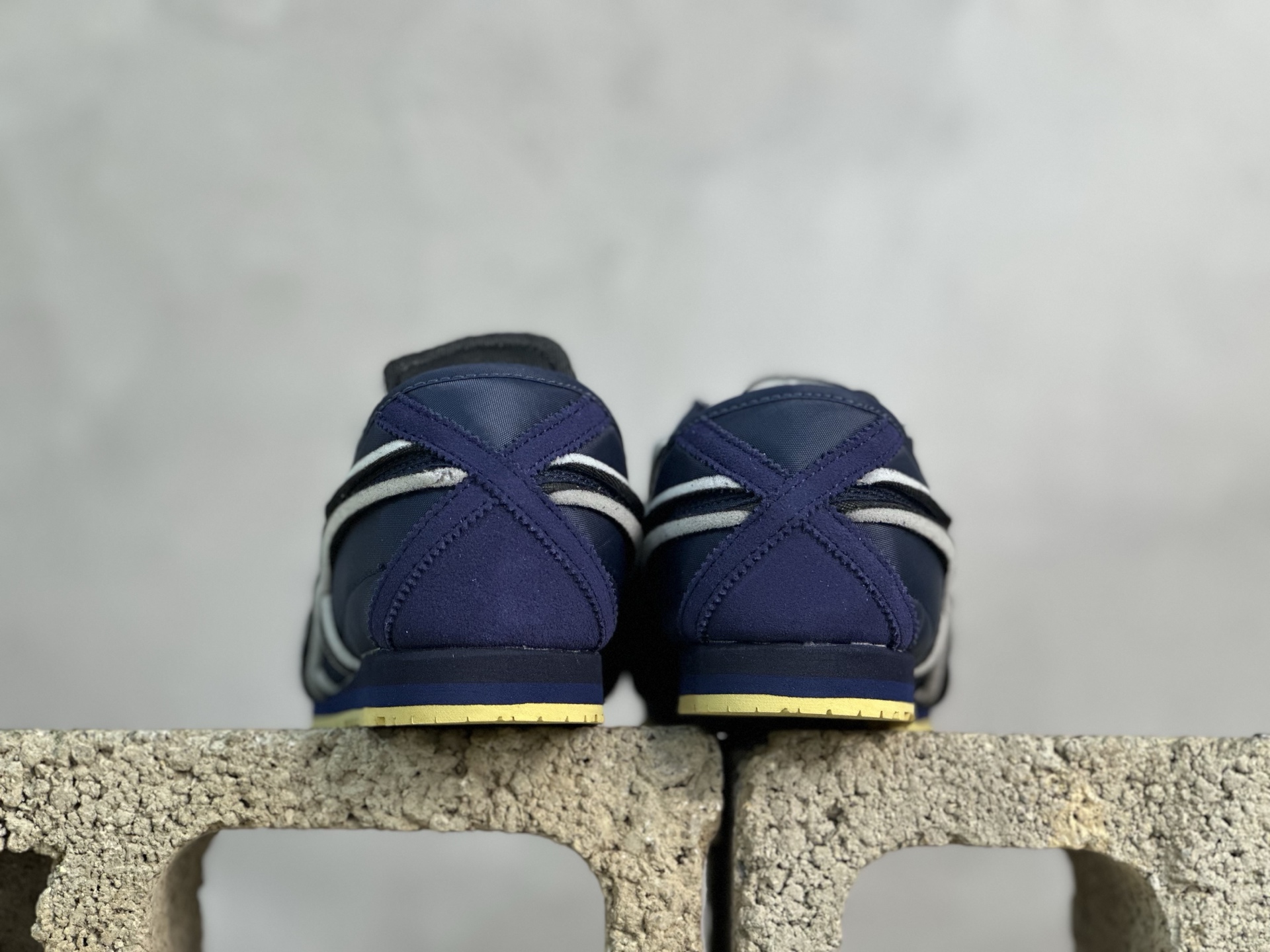 鬼塚虎/Onitsuka Tiger Mexico 66 SD 墨西哥升级版系列低帮复古经典虎爪百搭休闲皮革慢跑鞋 蓝色 海绵