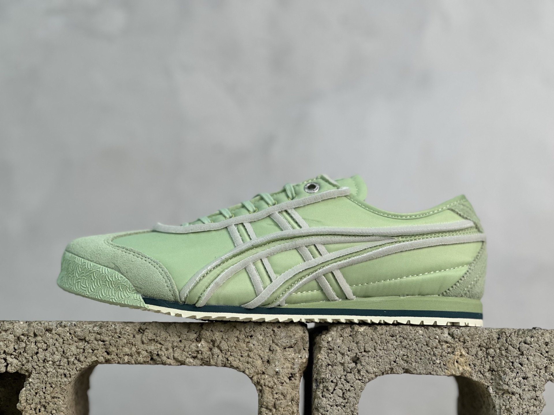 170 鬼塚虎/Onitsuka Tiger Mexico 66 SD 墨西哥升级版系列低帮复古经典虎爪百搭休闲皮革慢跑鞋 绿色 海绵