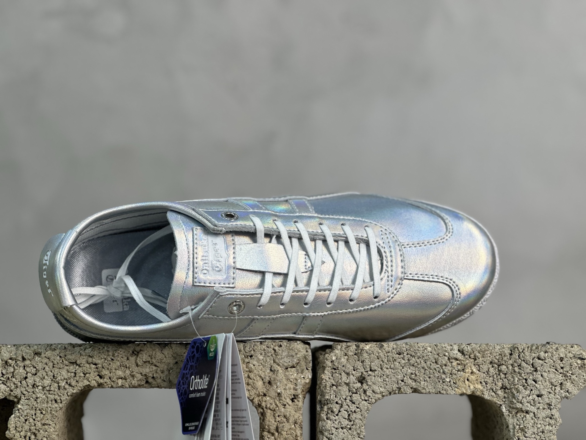 鬼塚虎/Onitsuka Tiger Mexico 66 SD 墨西哥升级版系列低帮复古经典虎爪百搭休闲皮革慢跑鞋 镭射银