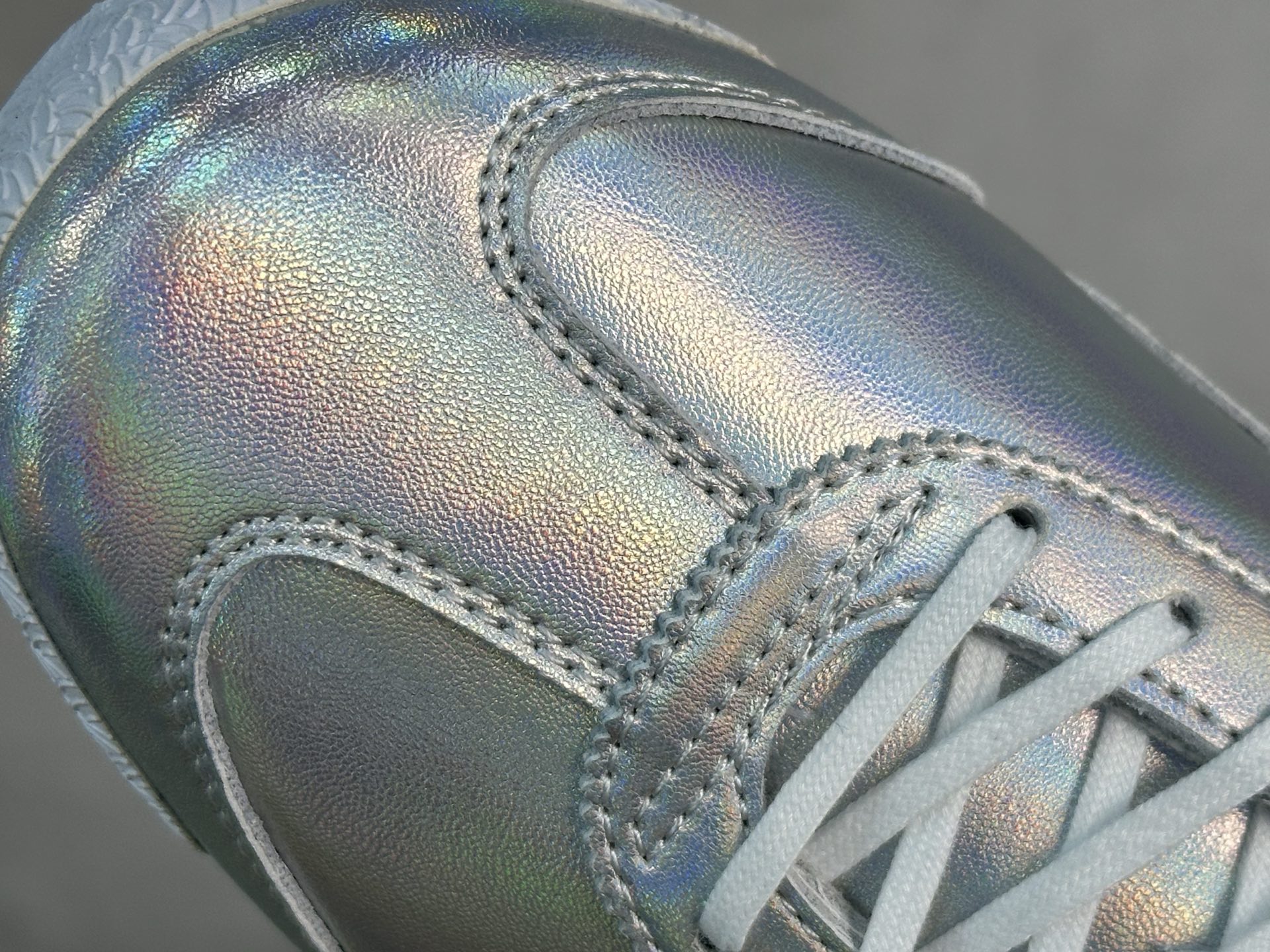 鬼塚虎/Onitsuka Tiger Mexico 66 SD 墨西哥升级版系列低帮复古经典虎爪百搭休闲皮革慢跑鞋 镭射银