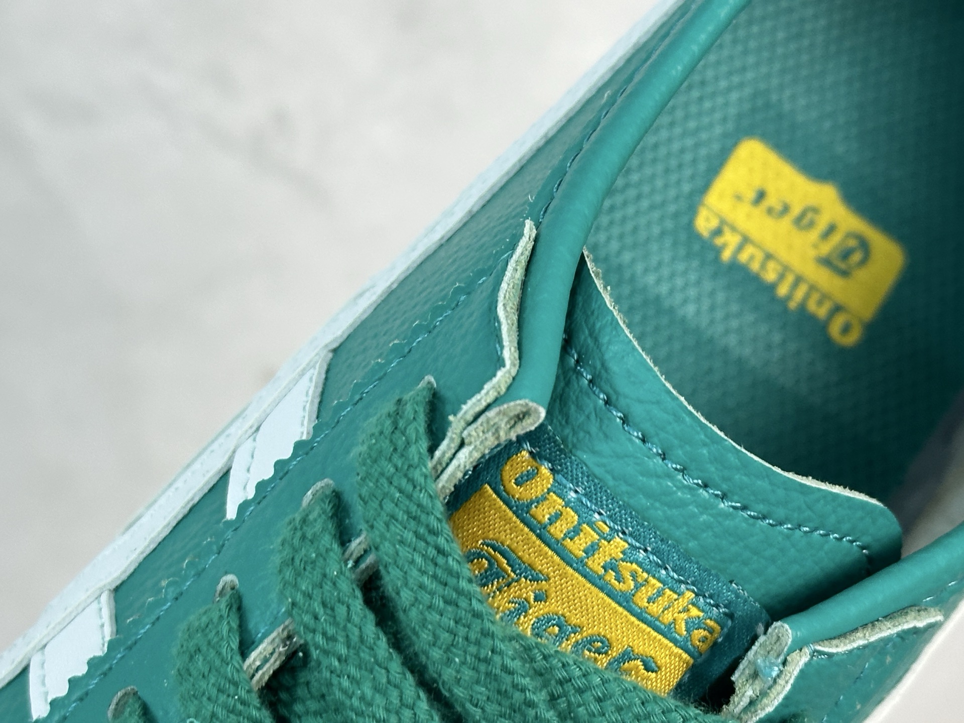 ASICS Tiger Mexico 66 天猫专供 亚瑟士 鬼冢虎阿斯克斯经典休闲跑鞋 皮面 1183B771-300