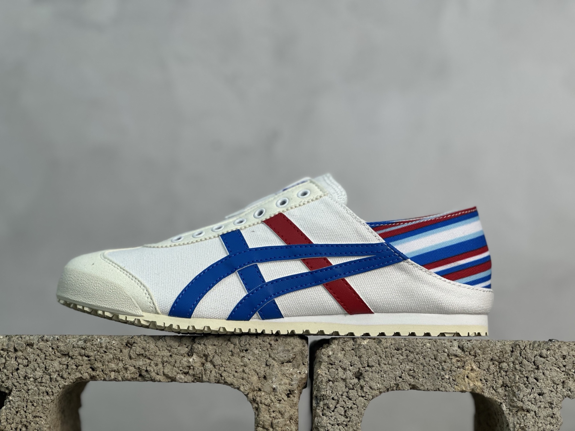 ASICS Tiger Mexico 66 天猫专供 亚瑟士 原装头层皮 鬼冢虎阿斯克斯经典休闲跑鞋-莆田鞋,莆田鞋货源,高仿鞋,高仿鞋货源,安福档口,莆田高仿鞋,莆田鞋批发,高仿鞋批发,莆田高仿运动鞋,高仿运动鞋,莆田运动鞋 ASICS Tiger Mexico 66 天猫专供 亚瑟士 原装头层皮 鬼冢虎阿斯克斯经典休闲跑鞋