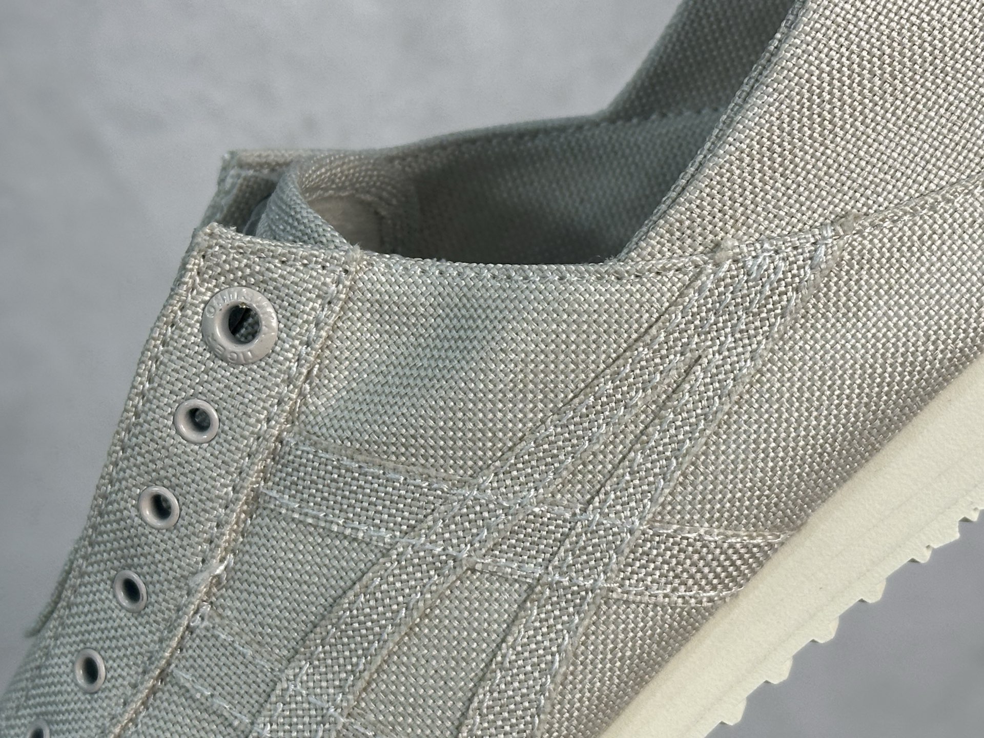 鬼塚虎/Onitsuka Dnitsuka Tiger鬼塚虎MEXICO 66 SD PARATY 墨西哥升级版系列低帮复古经典虎爪百搭休闲皮革慢跑鞋 米灰