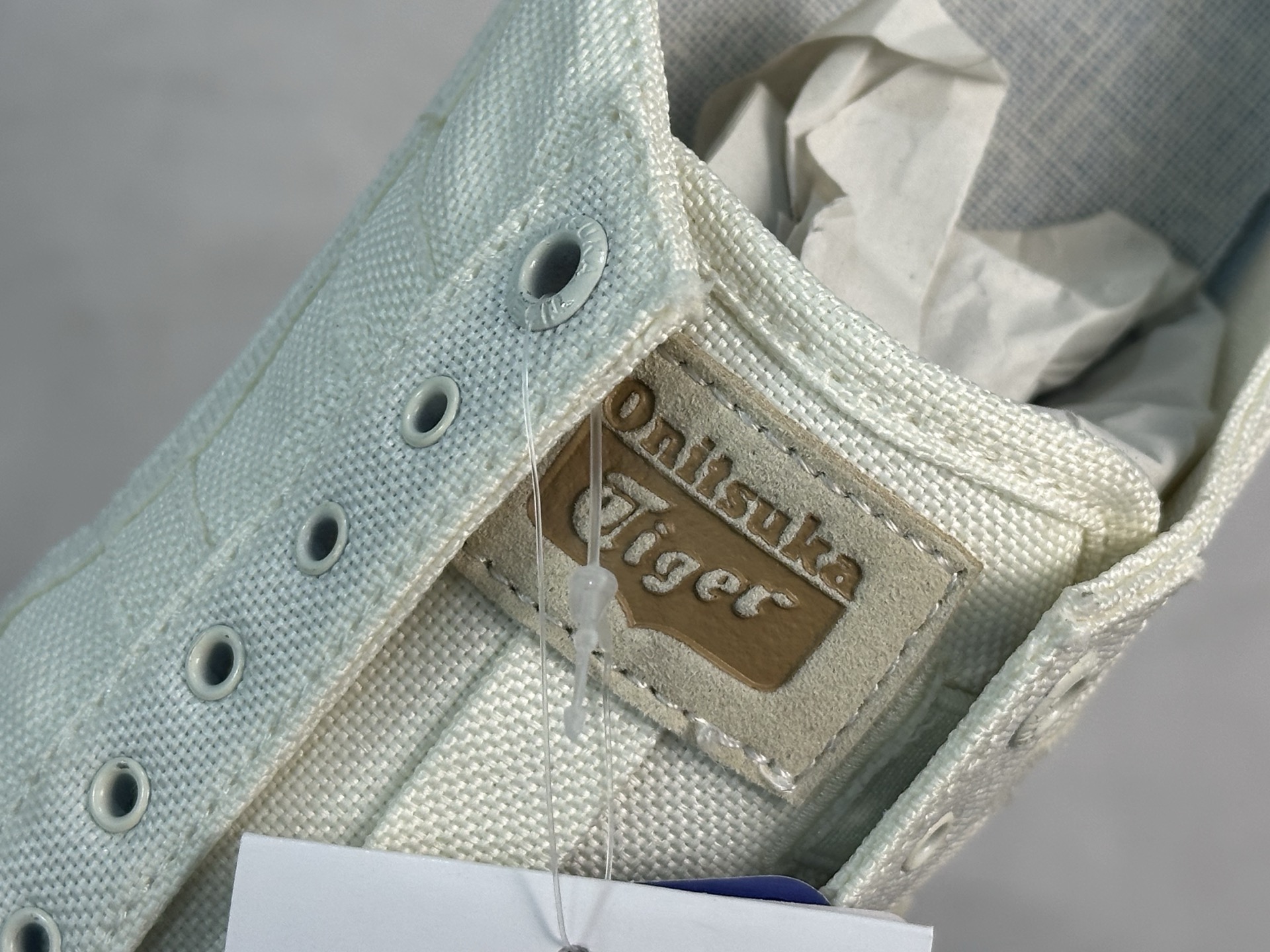 鬼塚虎/Onitsuka Dnitsuka Tiger鬼塚虎MEXICO 66 SD PARATY 墨西哥升级版系列低帮复古经典虎爪百搭休闲皮革慢跑鞋 米白