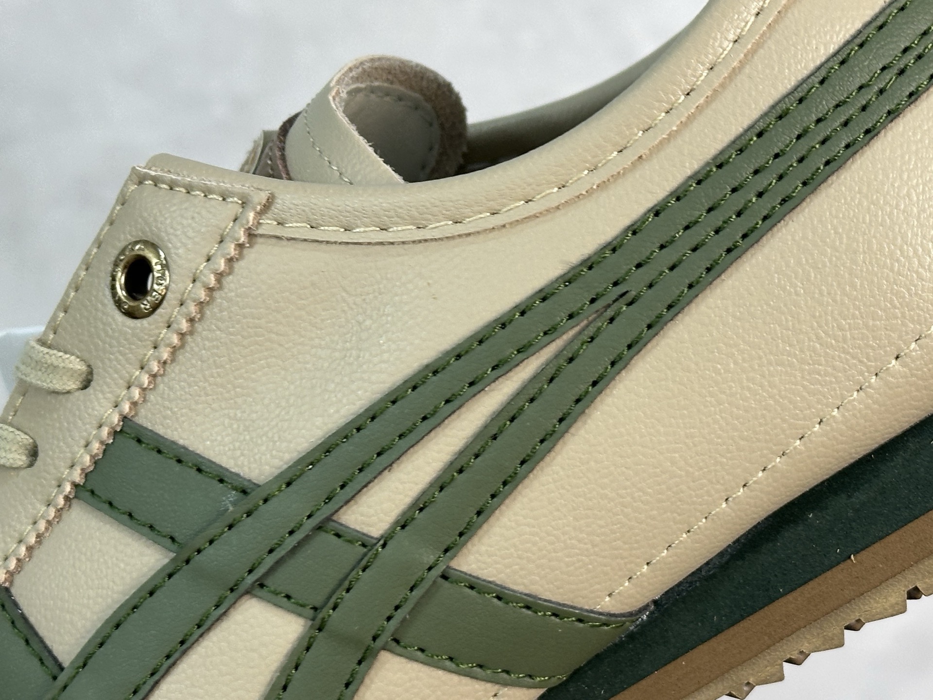 鬼塚虎/Onitsuka Tiger Mexico 66 SD 墨西哥升级版系列低帮复古经典虎爪百搭休闲皮革慢跑鞋 浅咖