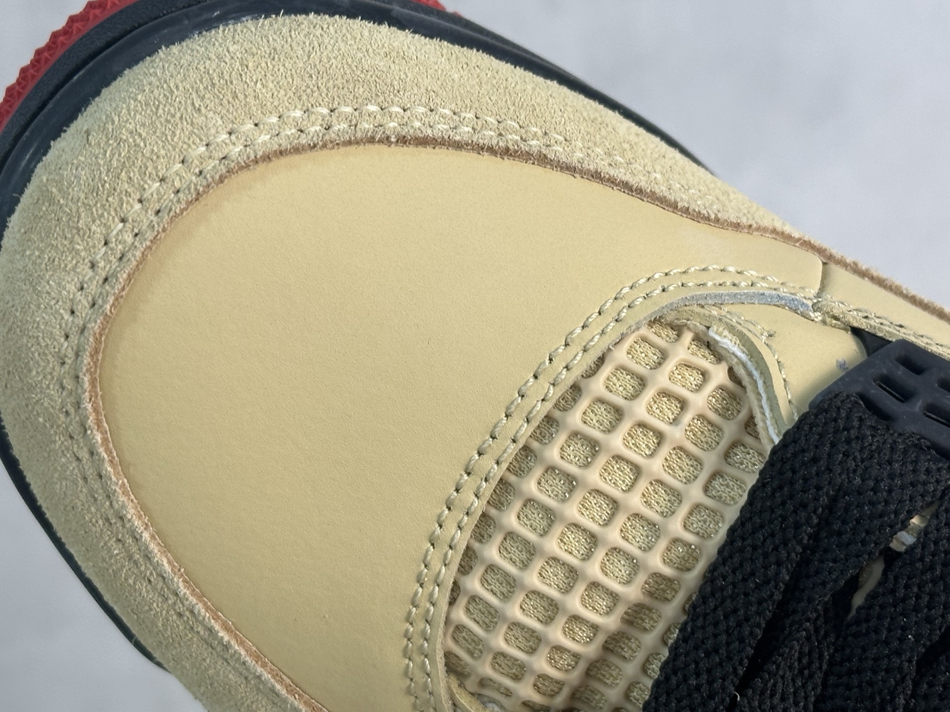 F版 放店私                            
Air Jordan 4  Ret