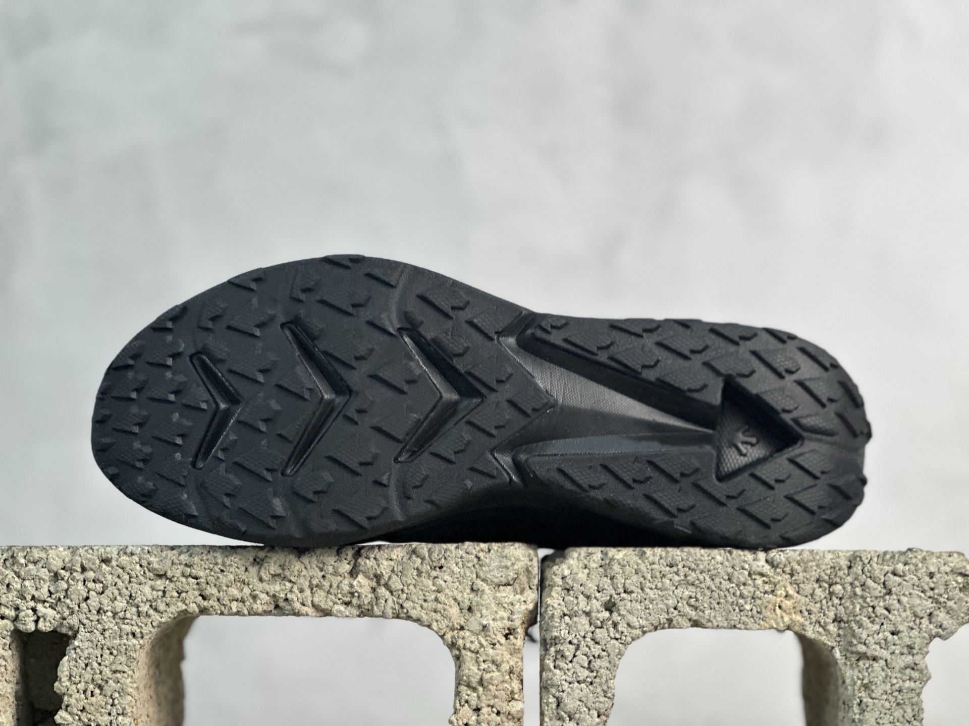 纯原版 迪桑特Descente BOA Running 户外运动跑鞋-莆田鞋,莆田鞋货源,高仿鞋,高仿鞋货源,安福档口,莆田高仿鞋,莆田鞋批发,高仿鞋批发,莆田高仿运动鞋,高仿运动鞋,莆田运动鞋 纯原版 迪桑特Descente BOA Running 户外运动跑鞋