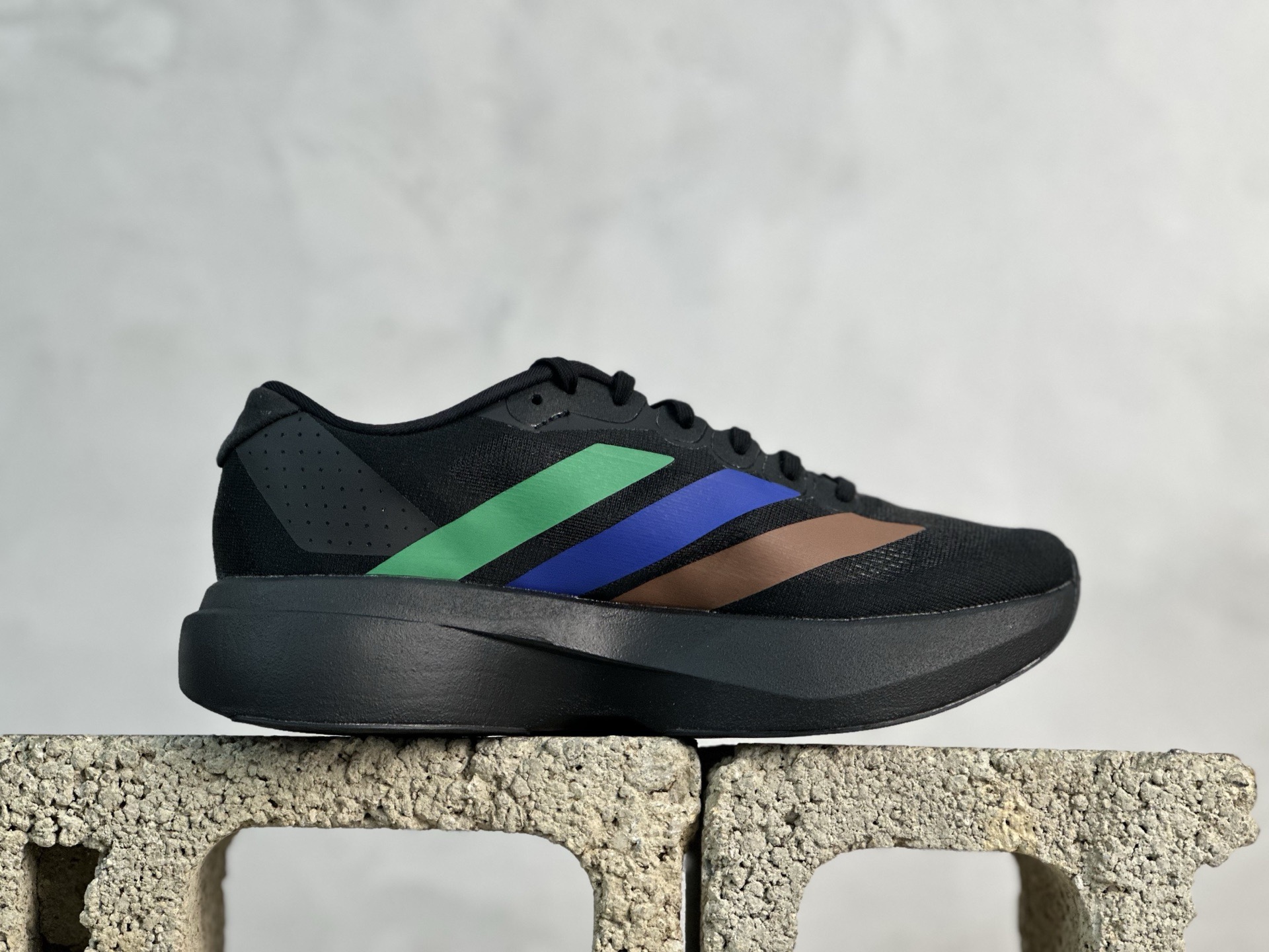 PK 放店私 全新工厂开发 adidas Adizero Evo SL 黑绿 货号:KI3392 编码:35