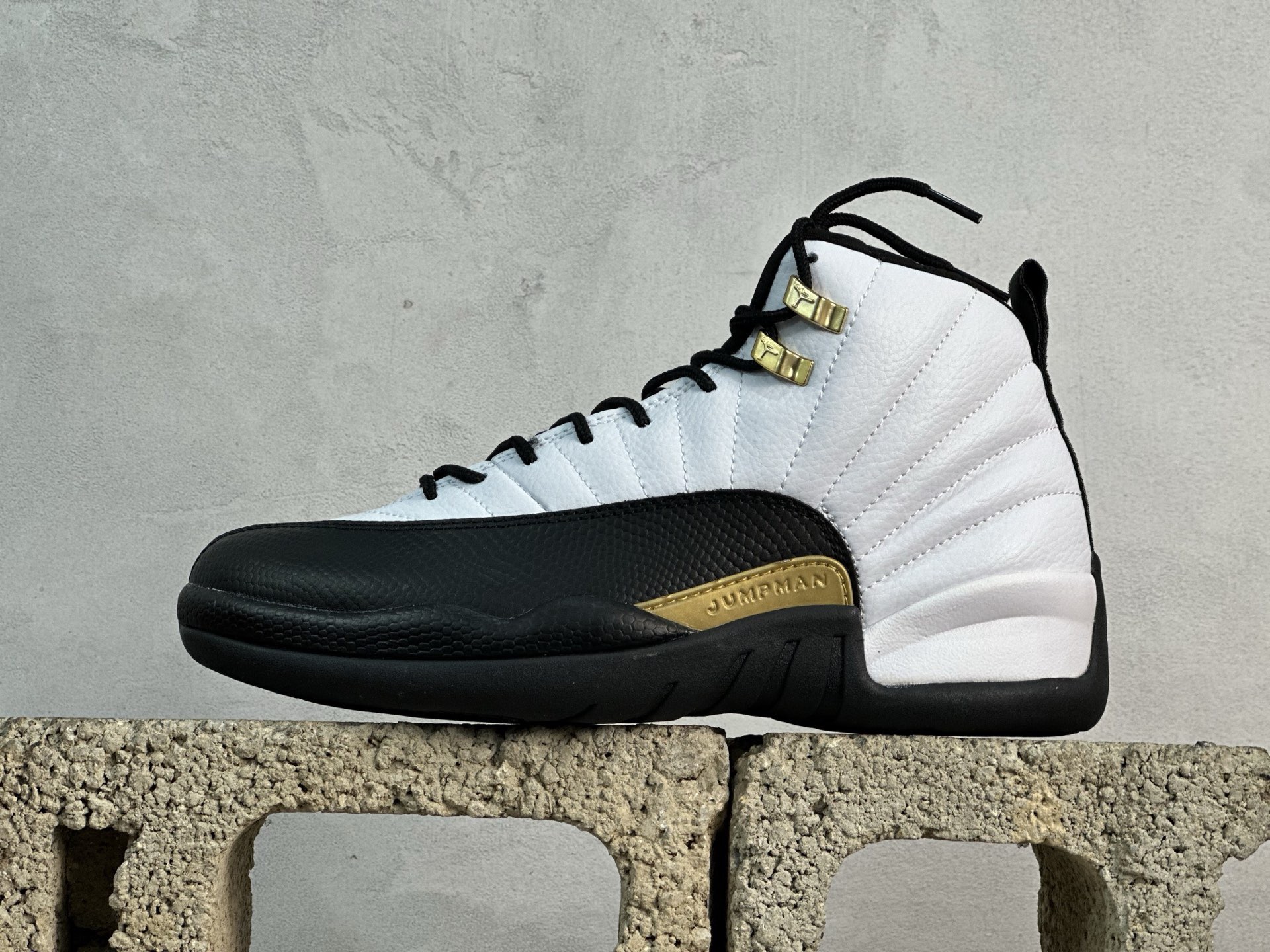 放店私 Air Jordan AJ12 Retro GL纯原批次 原楦原纸板开发 原汁原味12代鞋型 进口原厂皮料 原厂碳板 原装材料 原厂定制金属扣 原厂电绣 支持与公司货全方位对比 只服务于5%懂鞋的高端客户 发国外可支持各种retail商店充正寄售