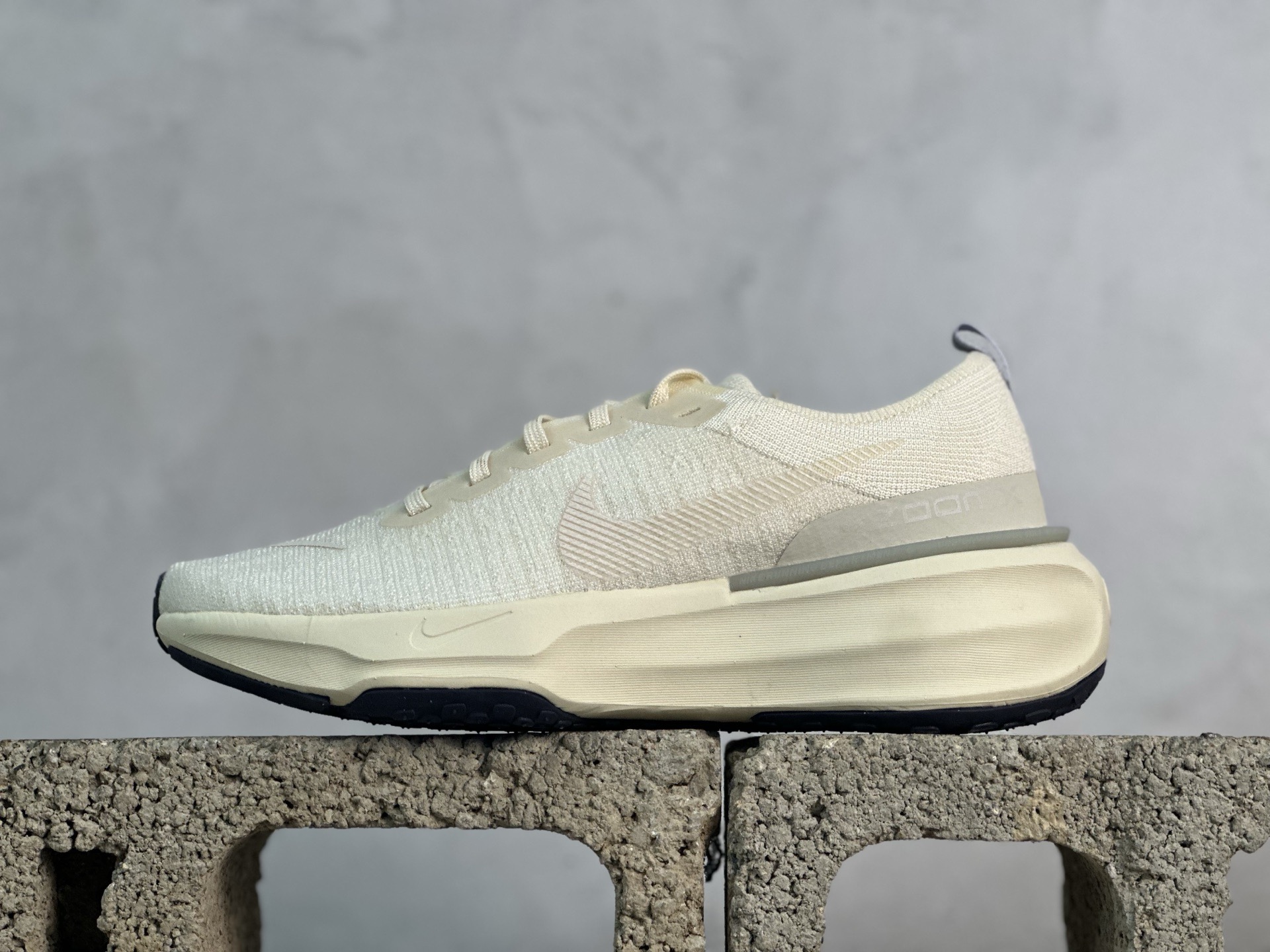 特价💰80 双十二福利预热！
DT耐克FK3特价！
尺码36-45，DT大厂出品，品质绝对是杠杠的！细节 版型 做工 材质都是无可挑剔产品！助力双十二，白菜价大甩卖！