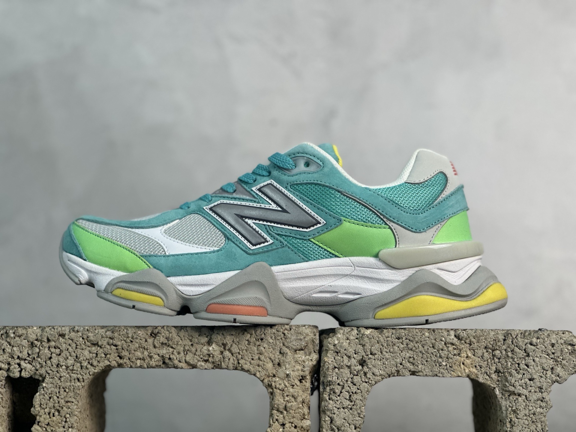 🔺必推特价系列  Z版 纯原NB9060特价系列！ 尺码36-46，全码输出！ 知名外贸大厂出品！天猫 京东以及各大直播平台的冲正产品！全网最低价-选品中心