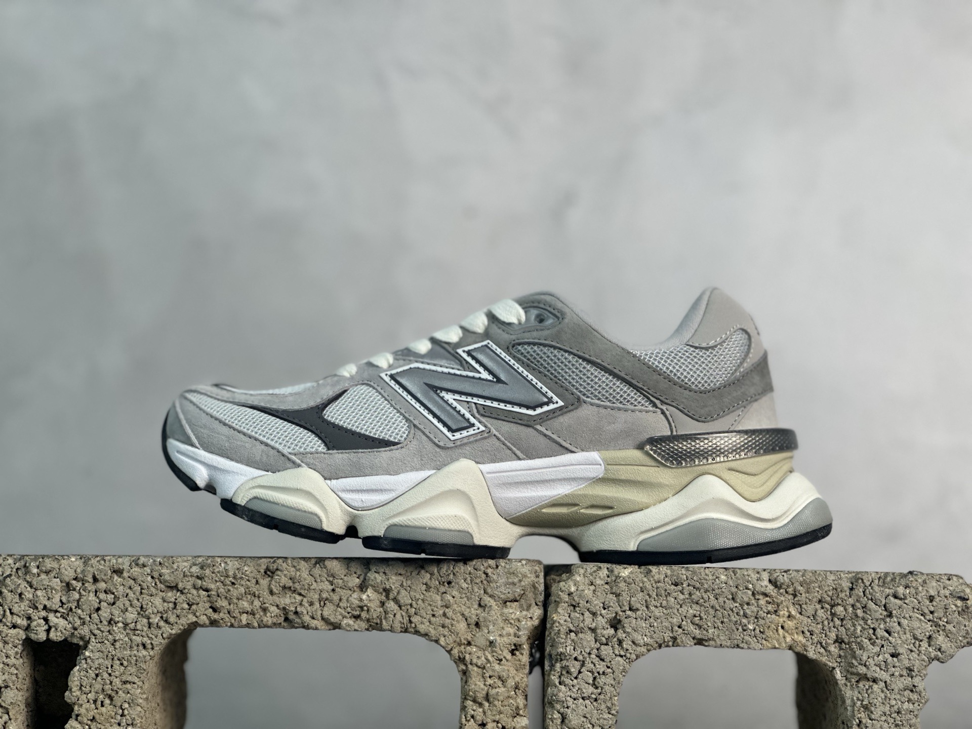 🔺必推特价系列  Z版 纯原NB9060特价系列！ 尺码36-46，全码输出！ 知名外贸大厂出品！天猫 京东以及各大直播平台的冲正产品！全网最低价-选品中心