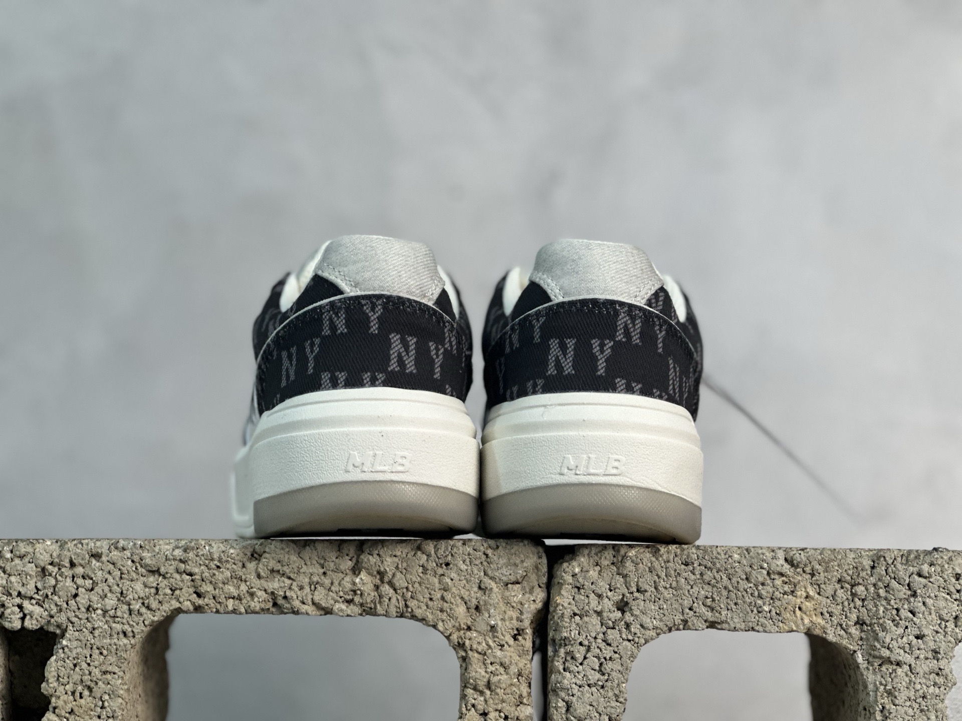 图片[5]-NY MLB Bigball Chunky Liner Denim Monogram 纽约洋基队 增高厚底休闲板鞋 3ASXM016N50BKS 尺码：35 36 36.5 37.5 38 38.5 39 40 40.5 41 42 42.5 43 44 44.5 45-选品中心