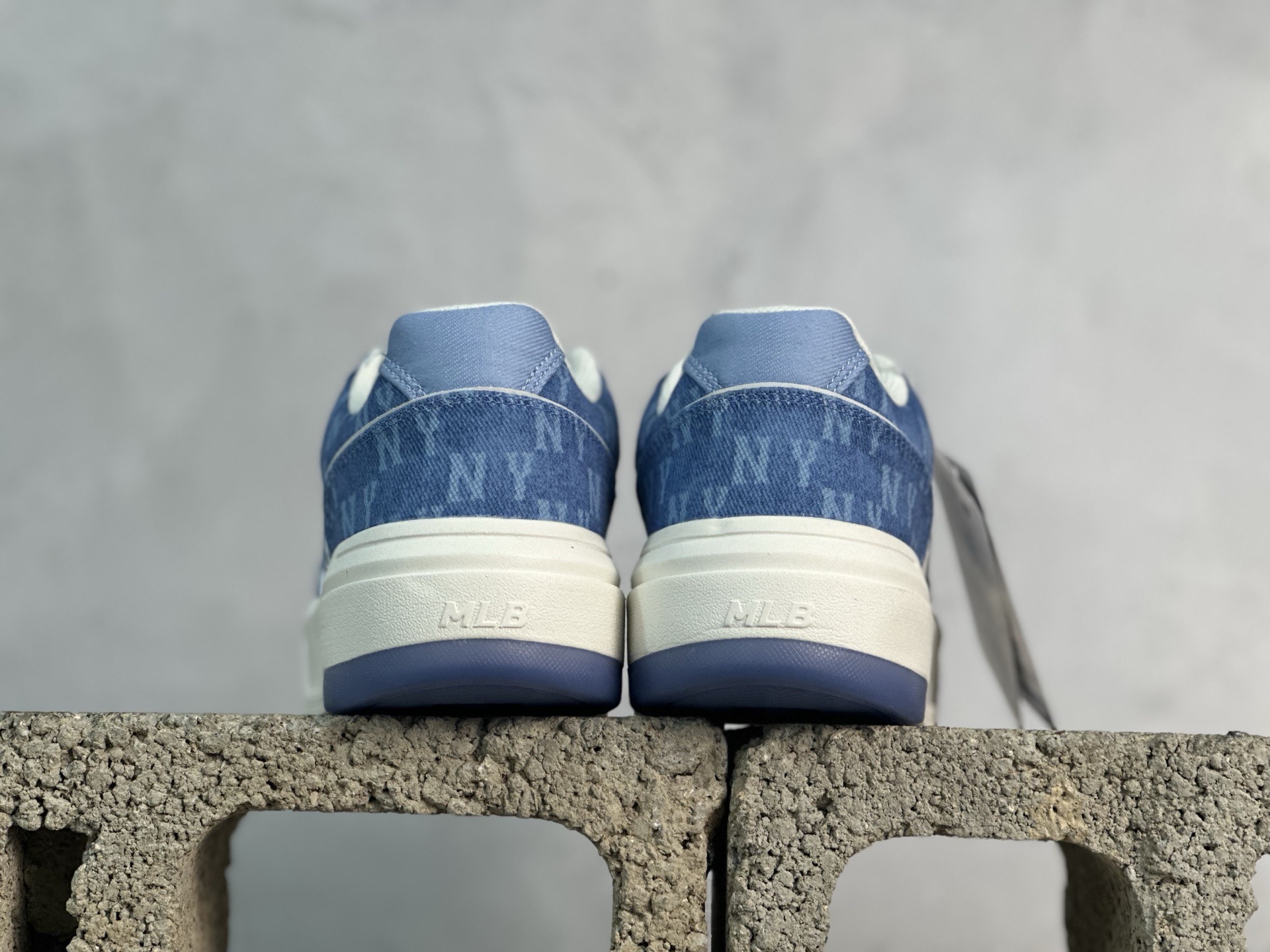 图片[5]-NY MLB Bigball Chunky Liner Denim Monogram 纽约洋基队 增高厚底休闲板鞋 3ASXM016N50BLD 尺码：35 36 36.5 37.5 38 38.5 39 40 40.5 41 42 42.5 43 44 44.5 45-选品中心