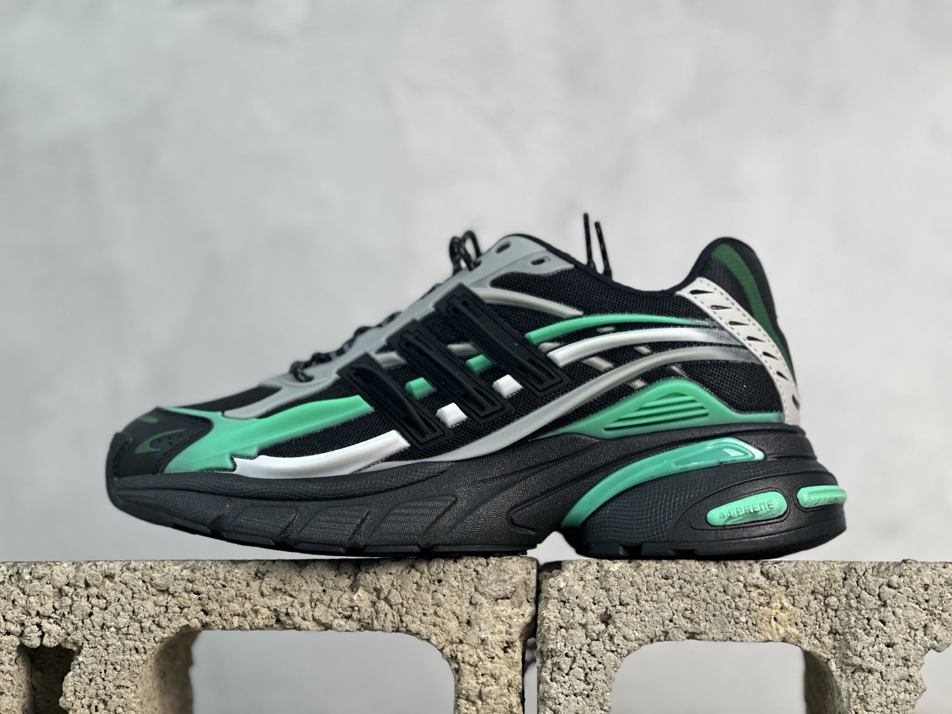 J版  Adidas Originals Adistar Jellyfish JP9276 阿迪复古舒适防滑减震运动鞋 尺码：36 36.5 37 38 38.5 39 40 40.5 41 42 42.5 43 44 44.5 45 46 47-选品中心