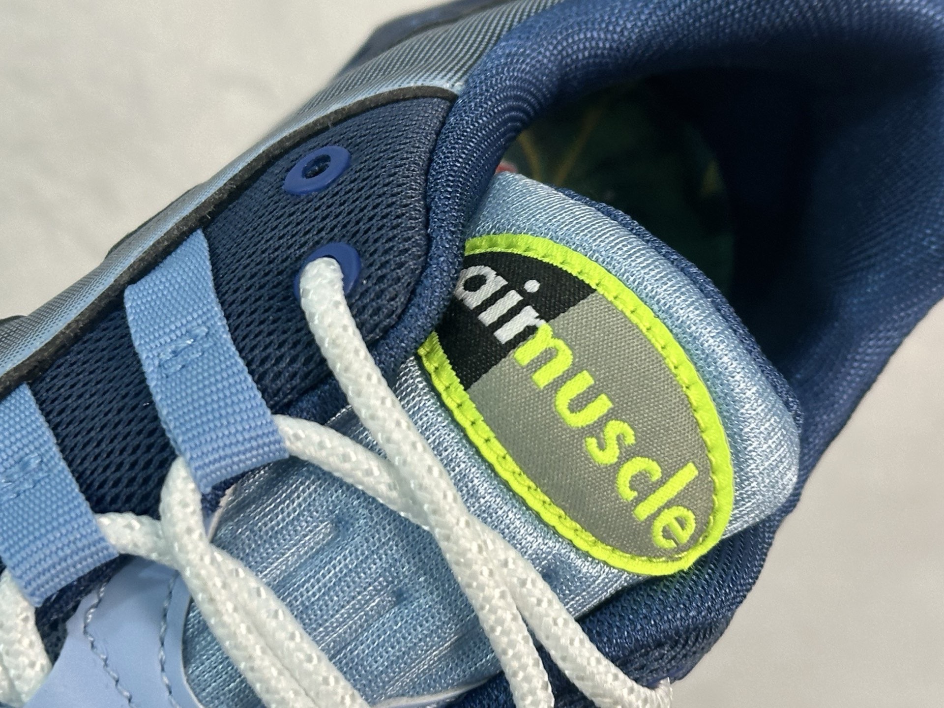 图片[8]-EM  重磅突袭！超人气顶流外贸单品🔥🔥🔥纯原版 Yu-Gi-Oh x NK Air Muscle 95 游戏王联名联名款低帮休闲运动鞋 II7404-400 首批少量出货 重金购入两双原鞋 独家私模开发打造 原版定制1：1鞋盒、包装纸等辅料 独家正品同源定制变色卡片 平台外贸充Z 高端零售专供品质 尺码：36 37.5 38 38.5 39 40 40.5 41 42 42.5 43 44 44.5 45 46 47.5-选品中心