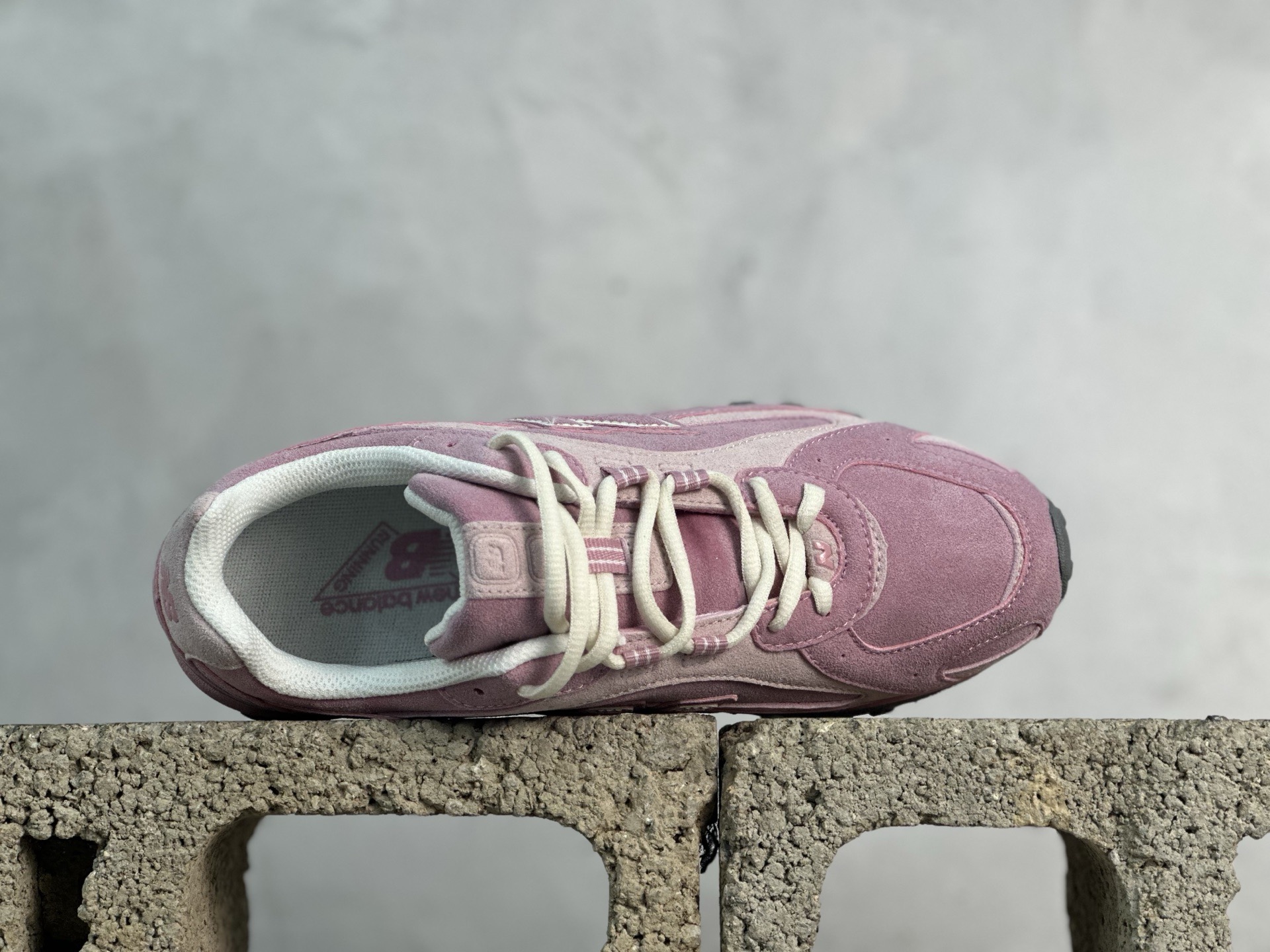 图片[4]-New Balance 204系列复古透气休闲运动慢跑鞋 U204LMMD 尺码：36 37 37.5 38 38.5 39 40 40.5 41 42 42.5 43 44 45-选品中心