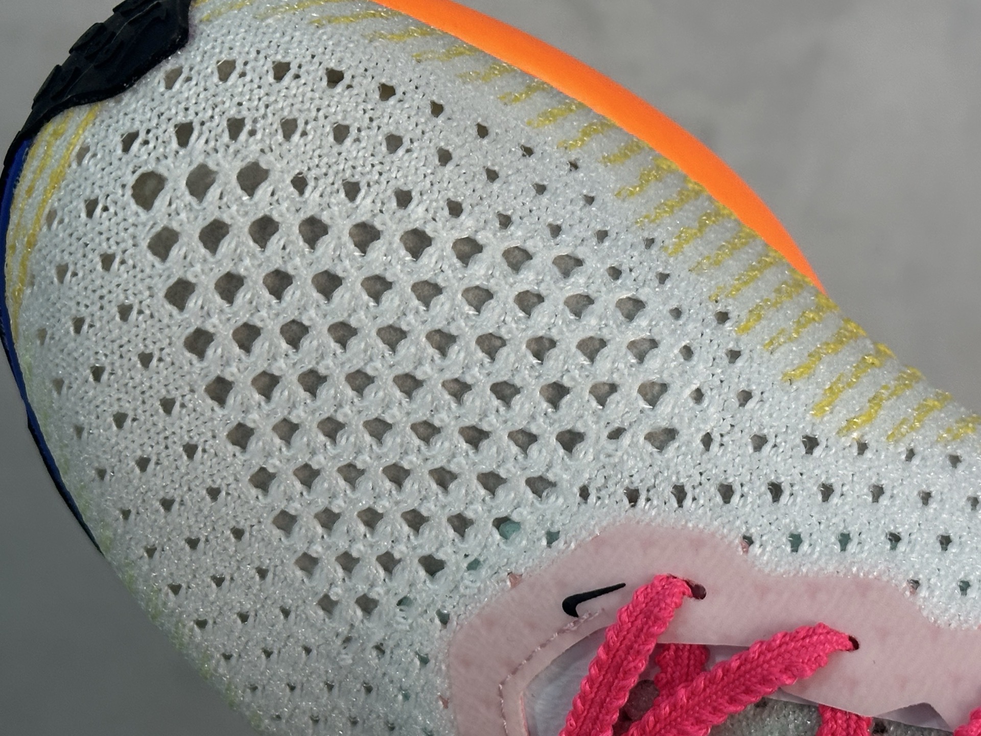 图片[7]-Nike Zoom VaporFly Next 3% \”Prototype\” 马拉松跑鞋 #鞋款搭载两个Airzoom缓震配置，中底ZoomX 泡绵从后跟延伸至鞋头，超强回弹性 货号：HQ3219-902 尺码： 36 36.5 37.5 38 38.5 39 40 40.5 41 42 42.5 43 44 44.5 45-选品中心