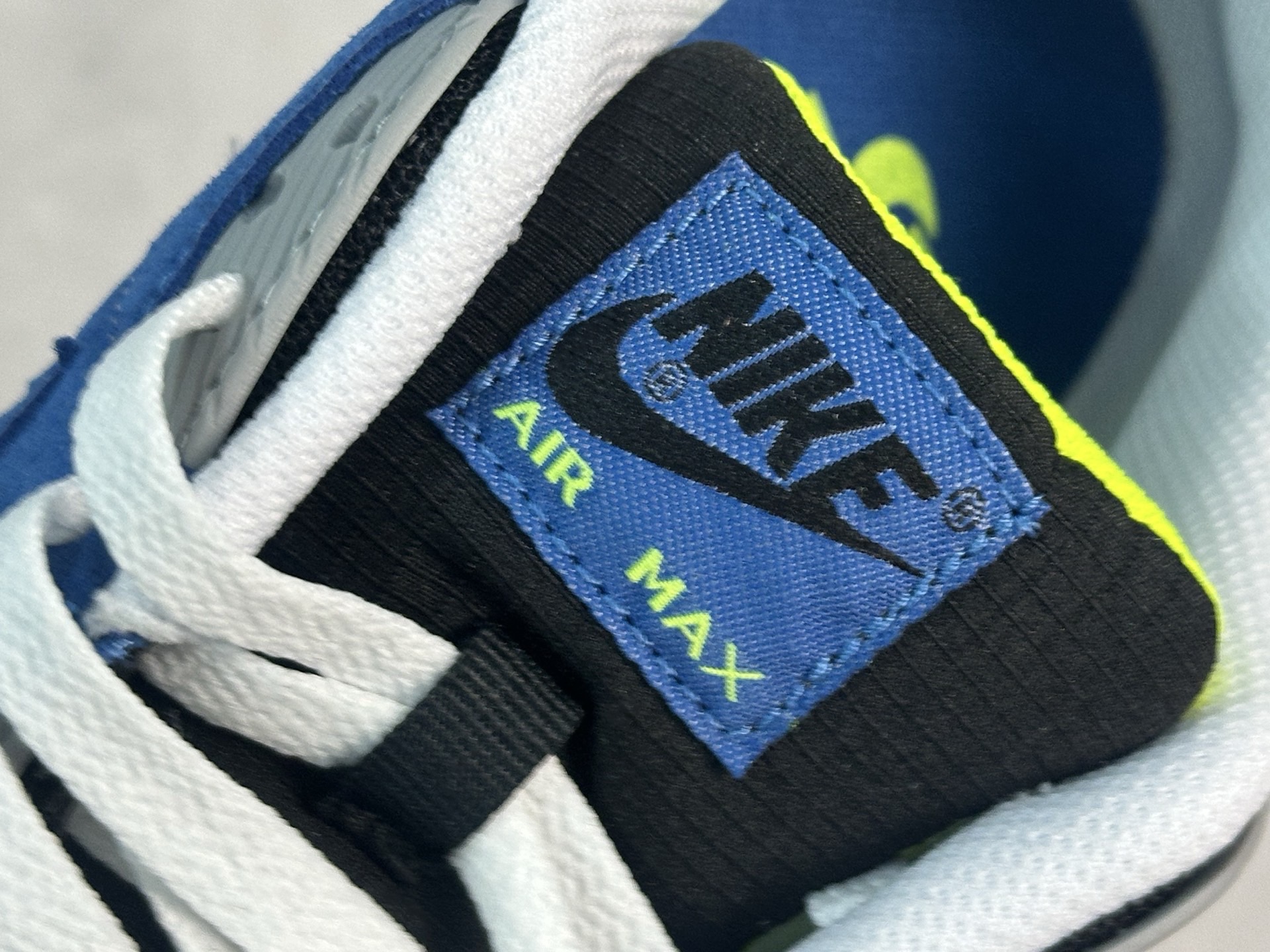 图片[8]-＃MX版 NK Air MAX 90 气垫复古减震跑步鞋 货号： DM0029-001 经典重温 独家陆续补货 外单专供大厂出品 品质稳定 一百余色 操作 Air Max 90于1990年推出 来自Air Max系列 在Air Max 1的基础上改进而得 增加了气垫面积 外型上也更为流线 最特別的就是加入了菱纹塑胶嵌板 为Air Max 90增添了许多潮流气息 皮革鞋面 造就出色耐穿性和支撑力 Max Air缓震配置搭配泡棉中底 令Air Max 90轻盈而舒适 华夫格橡胶外底 铸就Air Max 90非凡的抓地力 而Air Max 90不仅是一双跑鞋 它成功跨越了时间的演进 成为了球鞋文化与潮流圈中最熟为人知的鞋款之一 尺码：36 36.5 37.5 38 38.5 39 40 40.5 41 42 42.5 43 44 44.5 45 46-选品中心